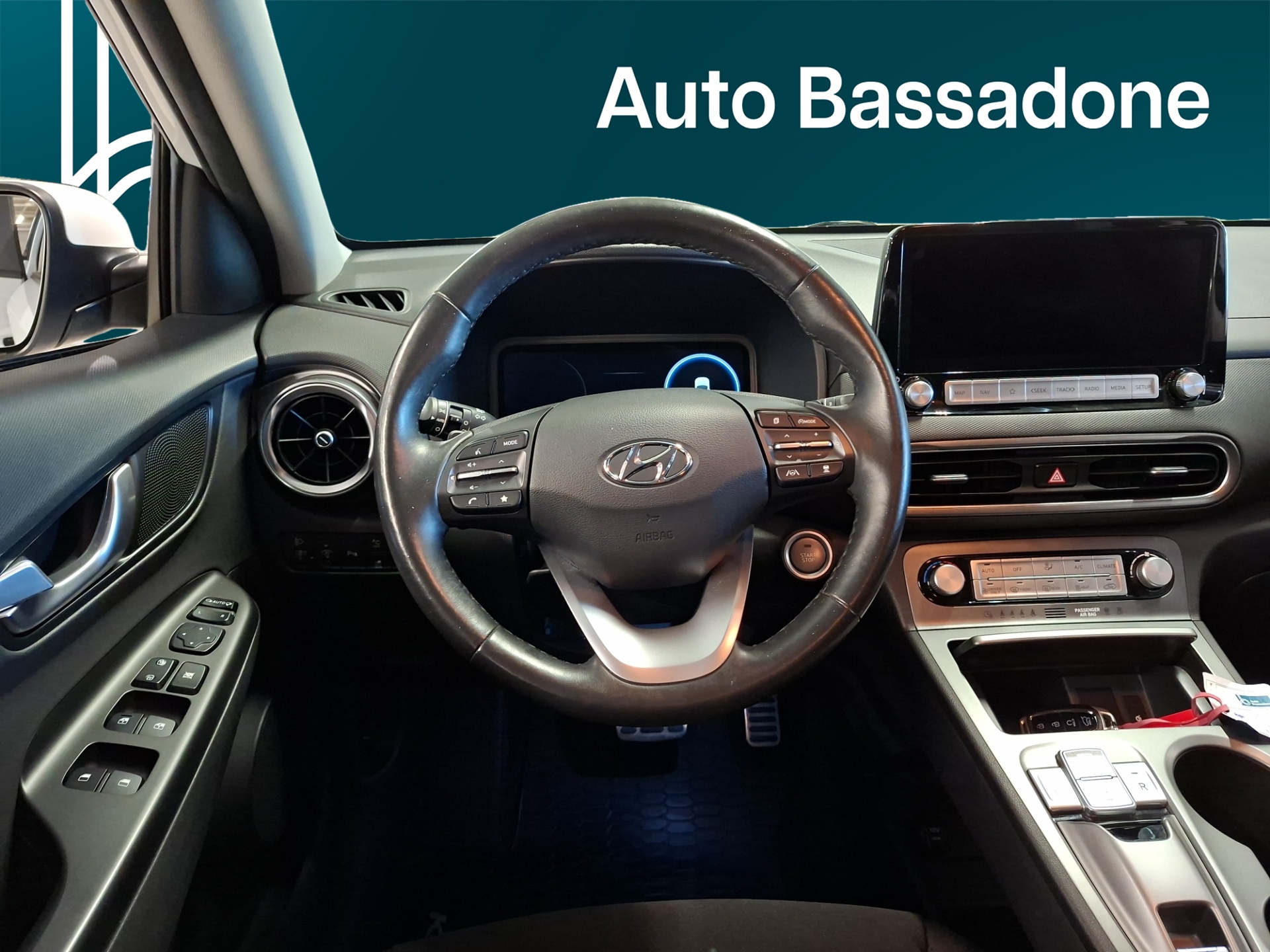 HYUNDAI KONA 2021