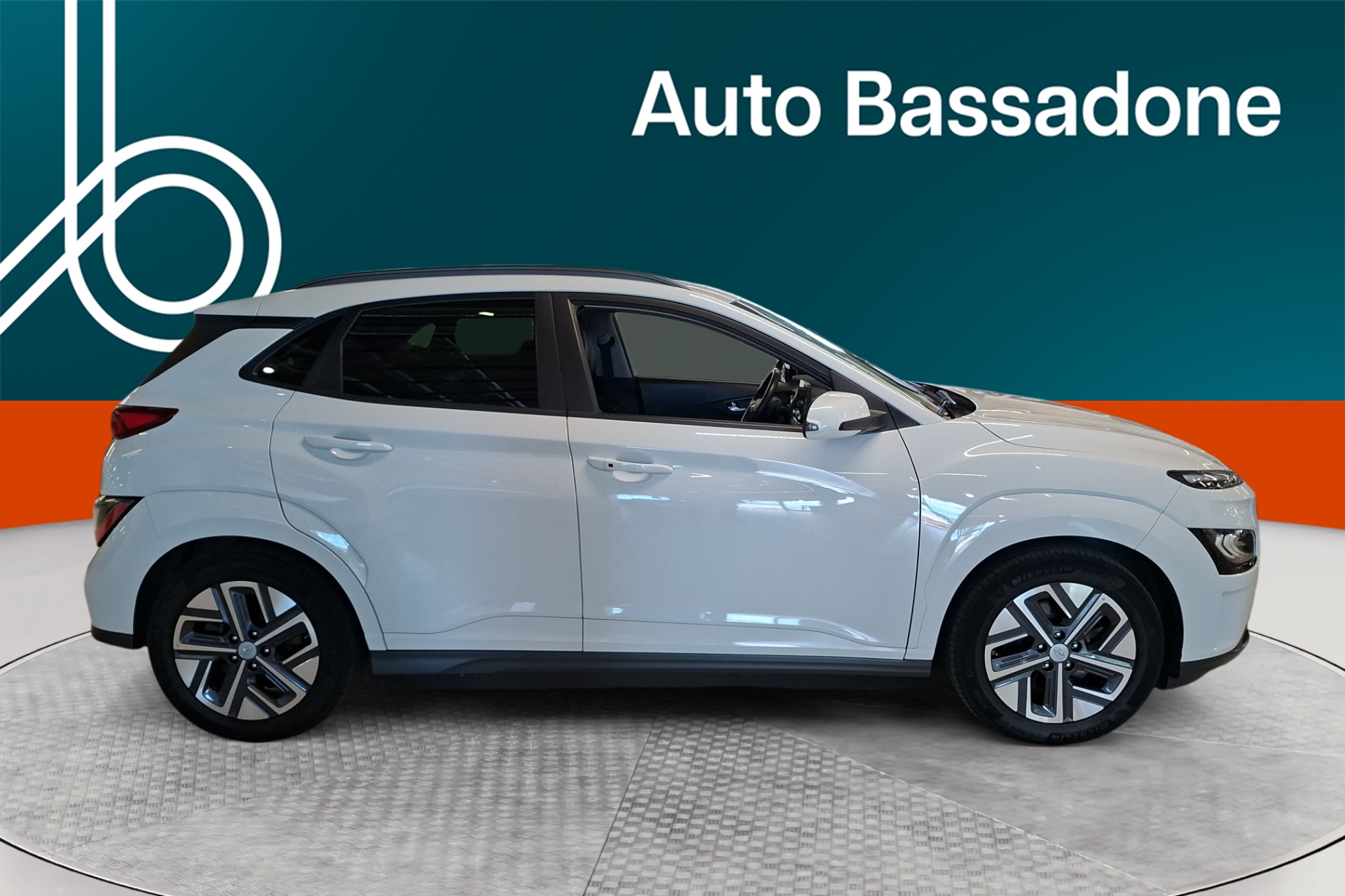 HYUNDAI KONA 2021