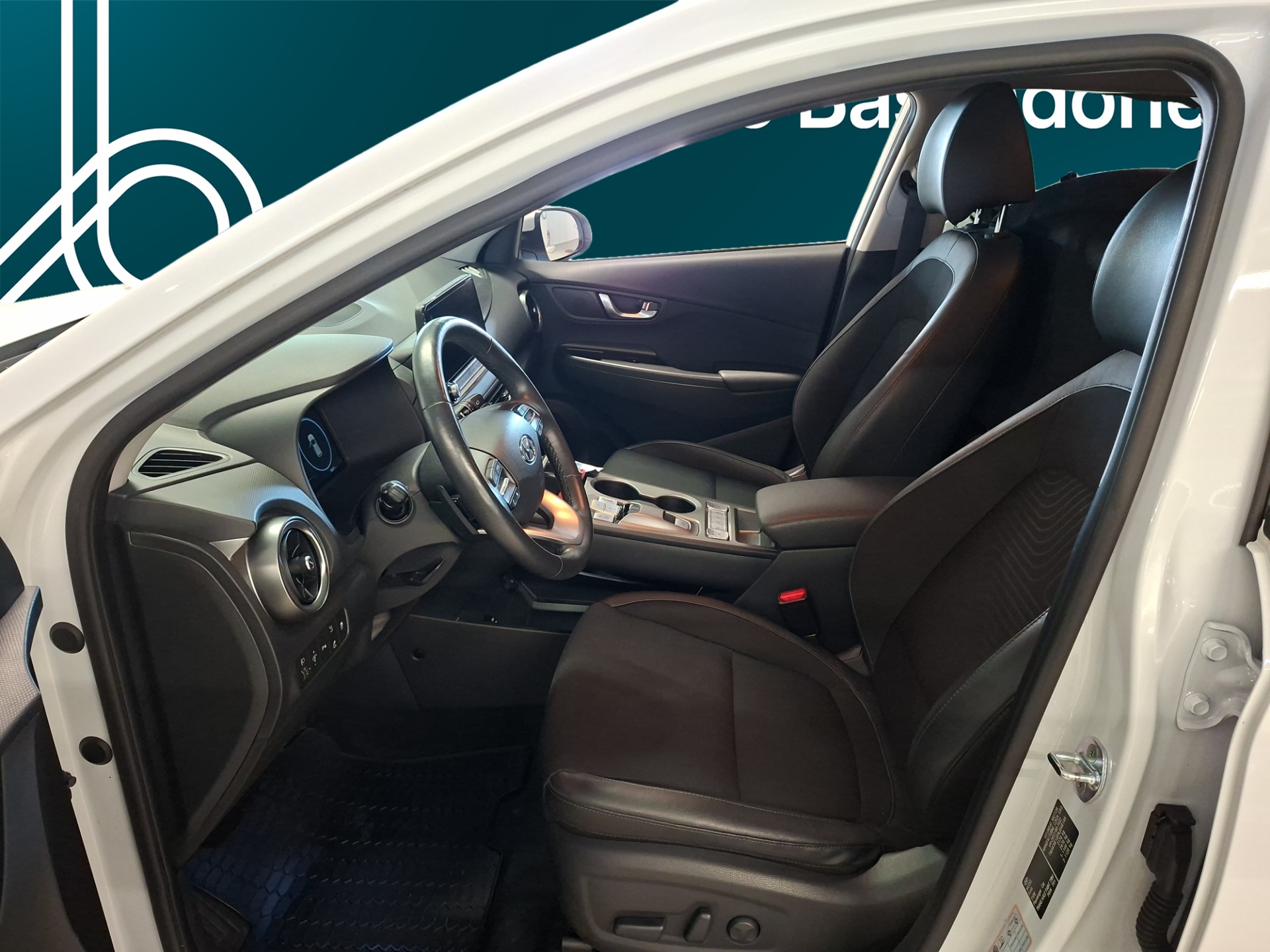 HYUNDAI KONA 2021