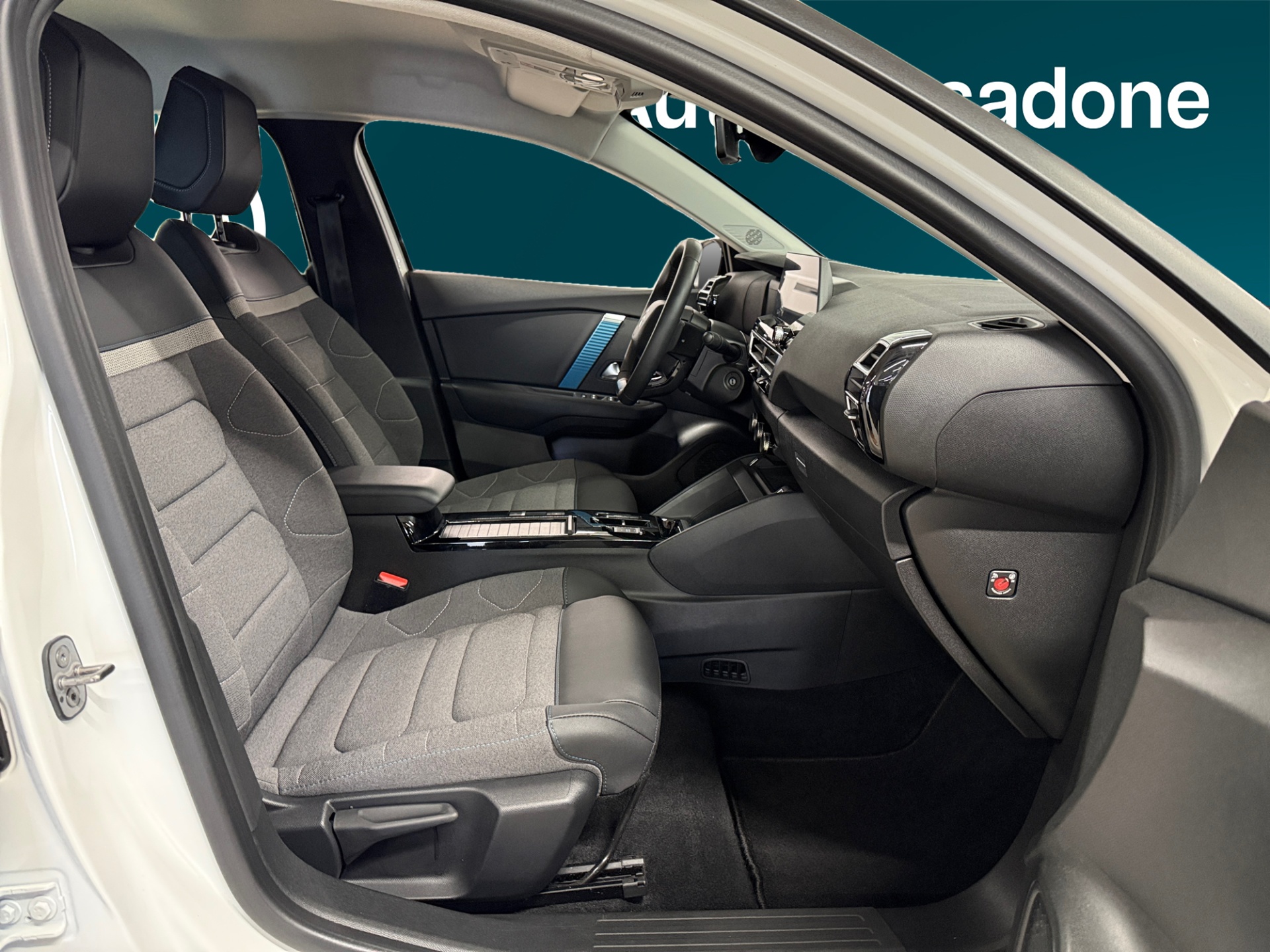 CITROEN C4 2023