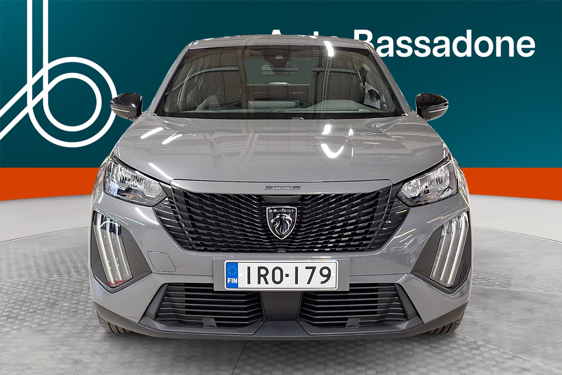 PEUGEOT e-2008 2023