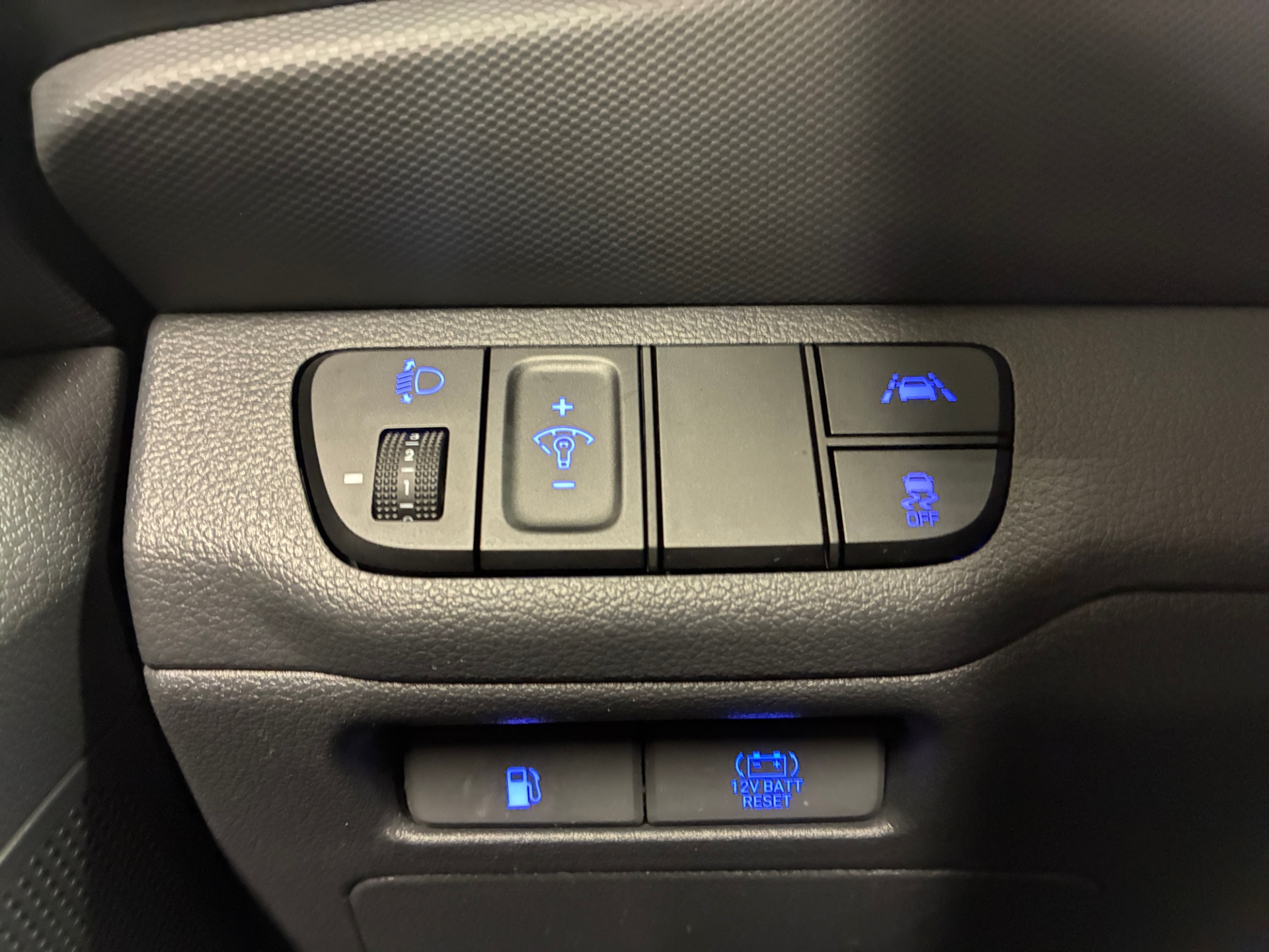 Hyundai IONIQ hybrid 2020