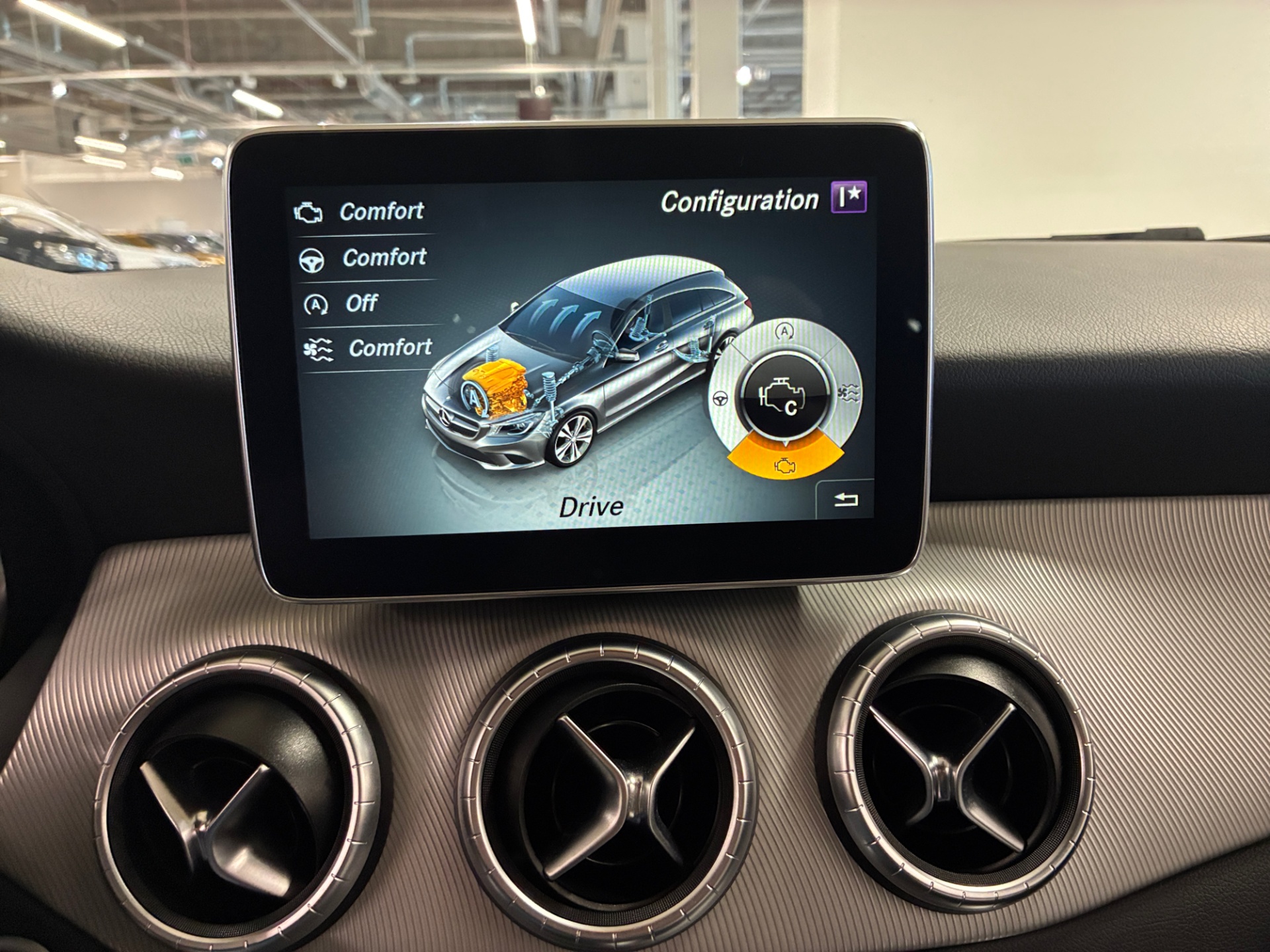 MERCEDES-BENZ CLA 2016