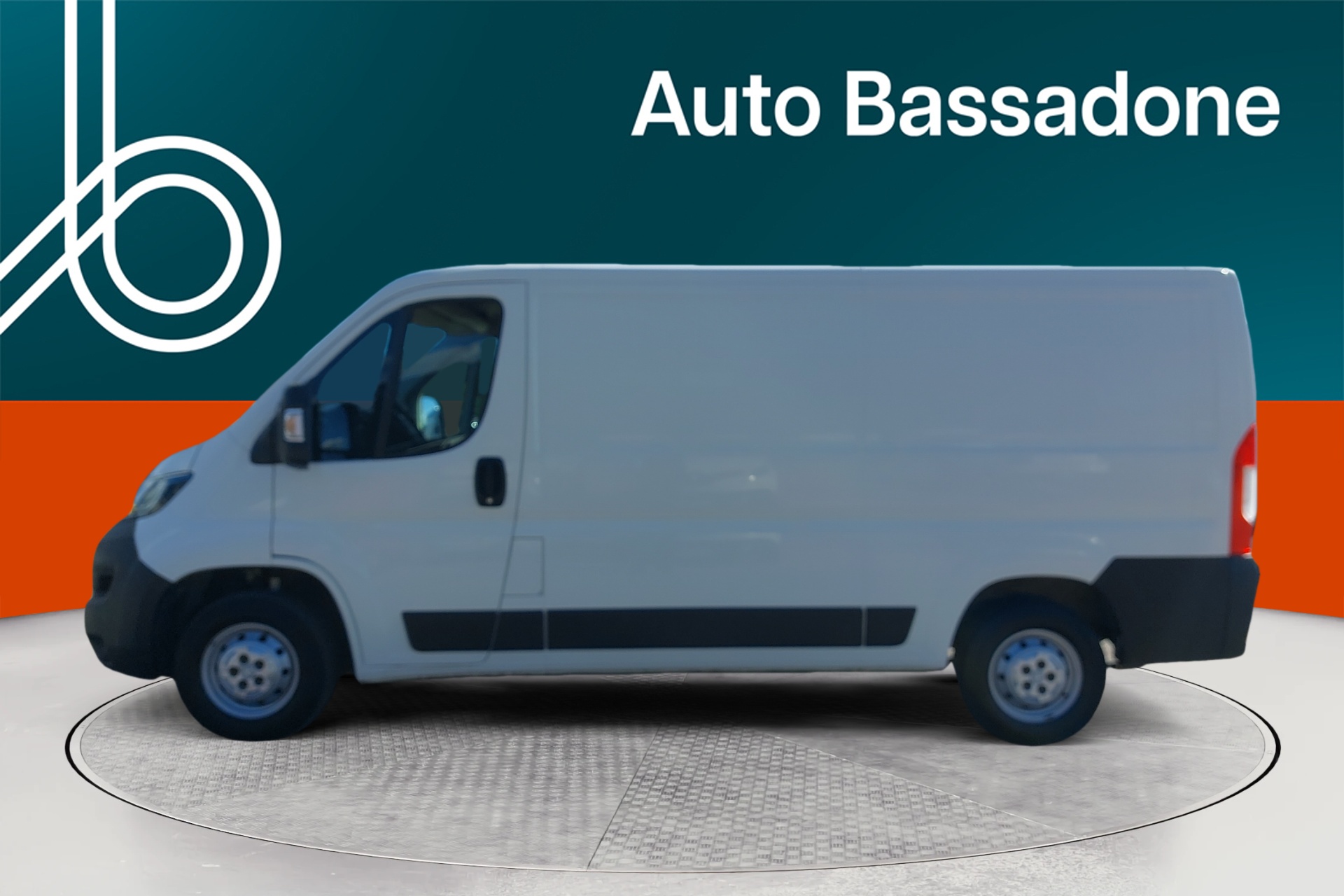 PEUGEOT Boxer 2021