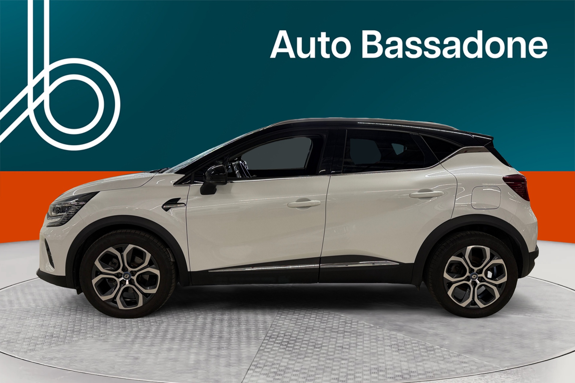 RENAULT Captur 2021
