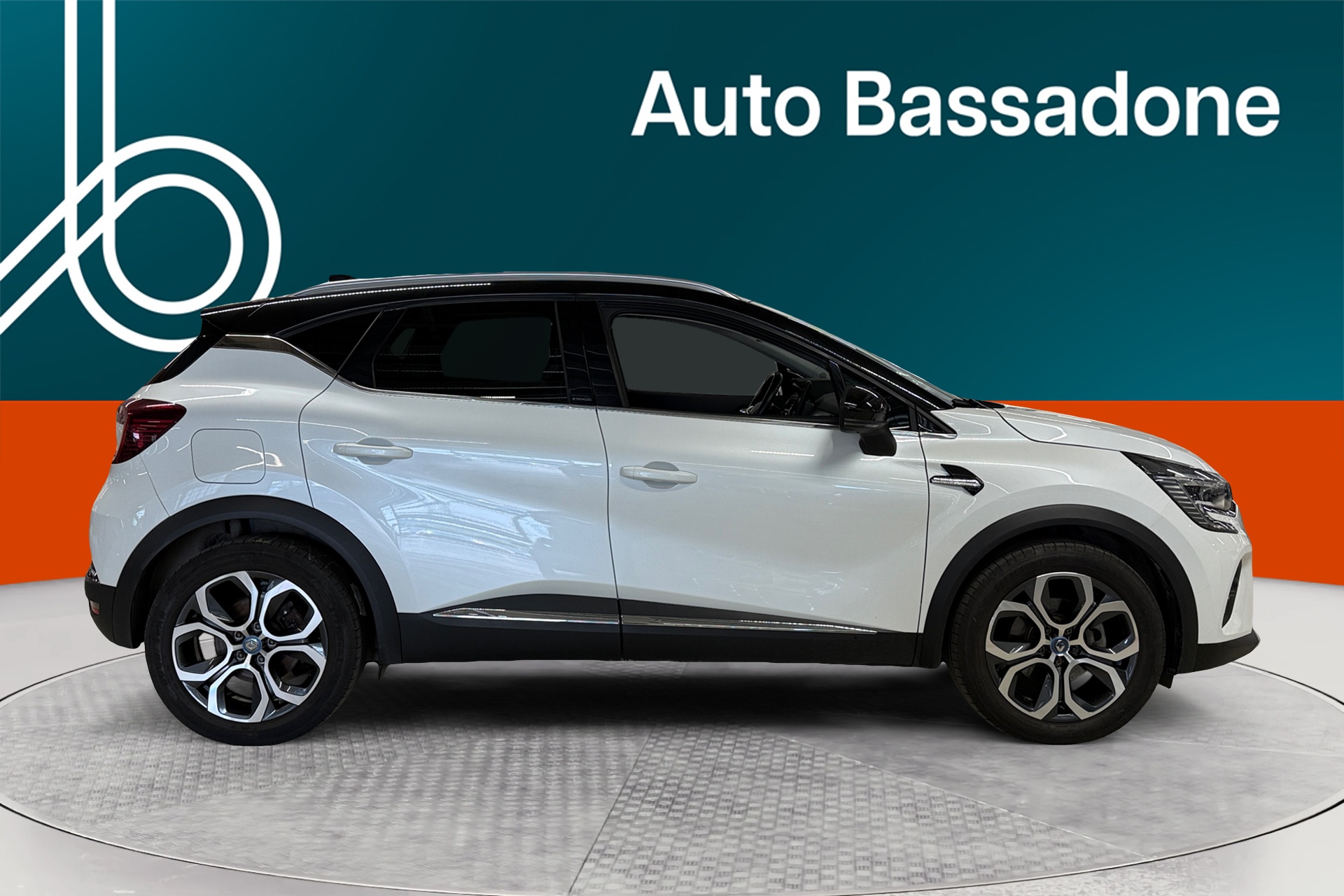 RENAULT Captur 2021