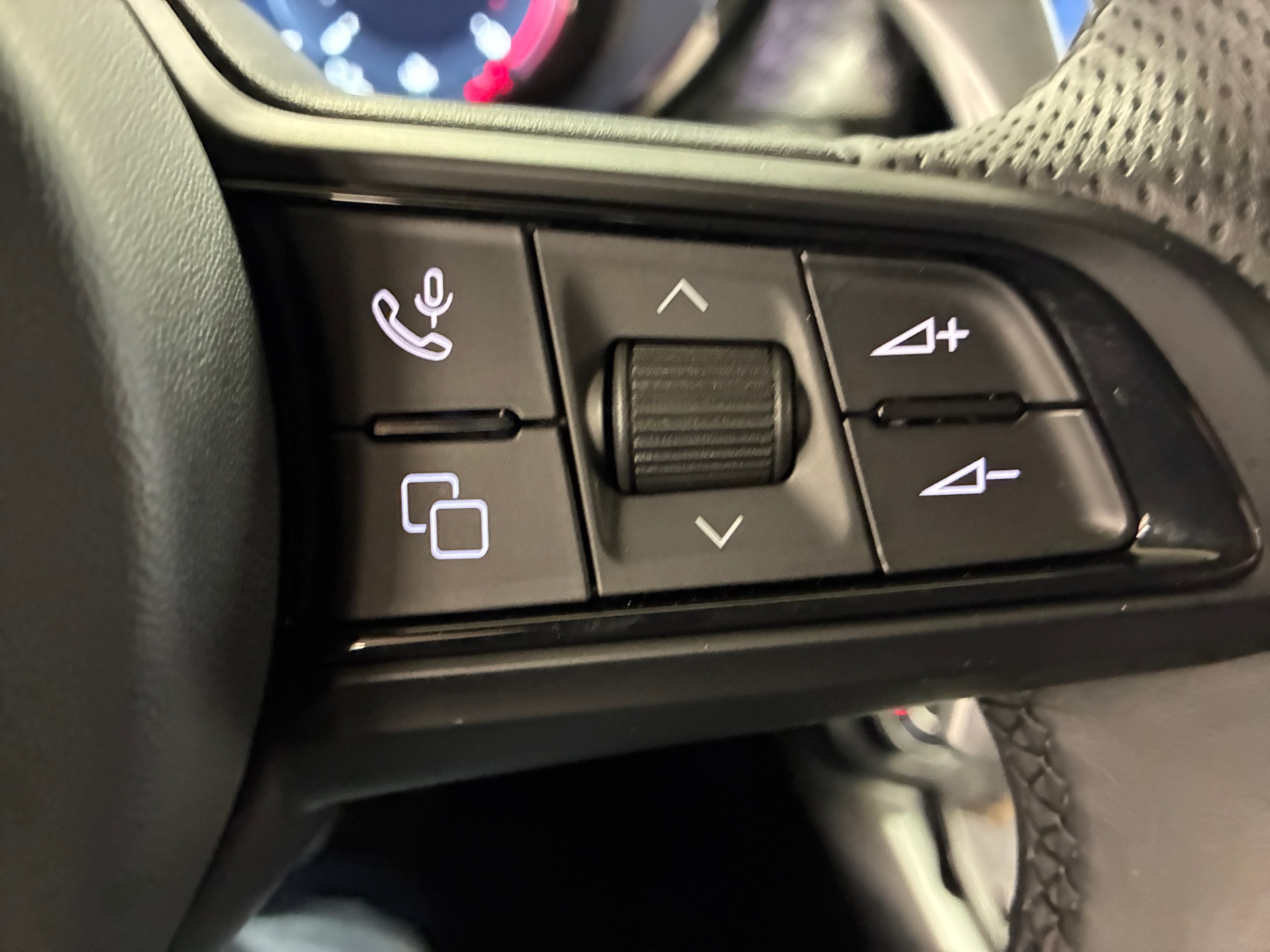 ALFA ROMEO Tonale 2024