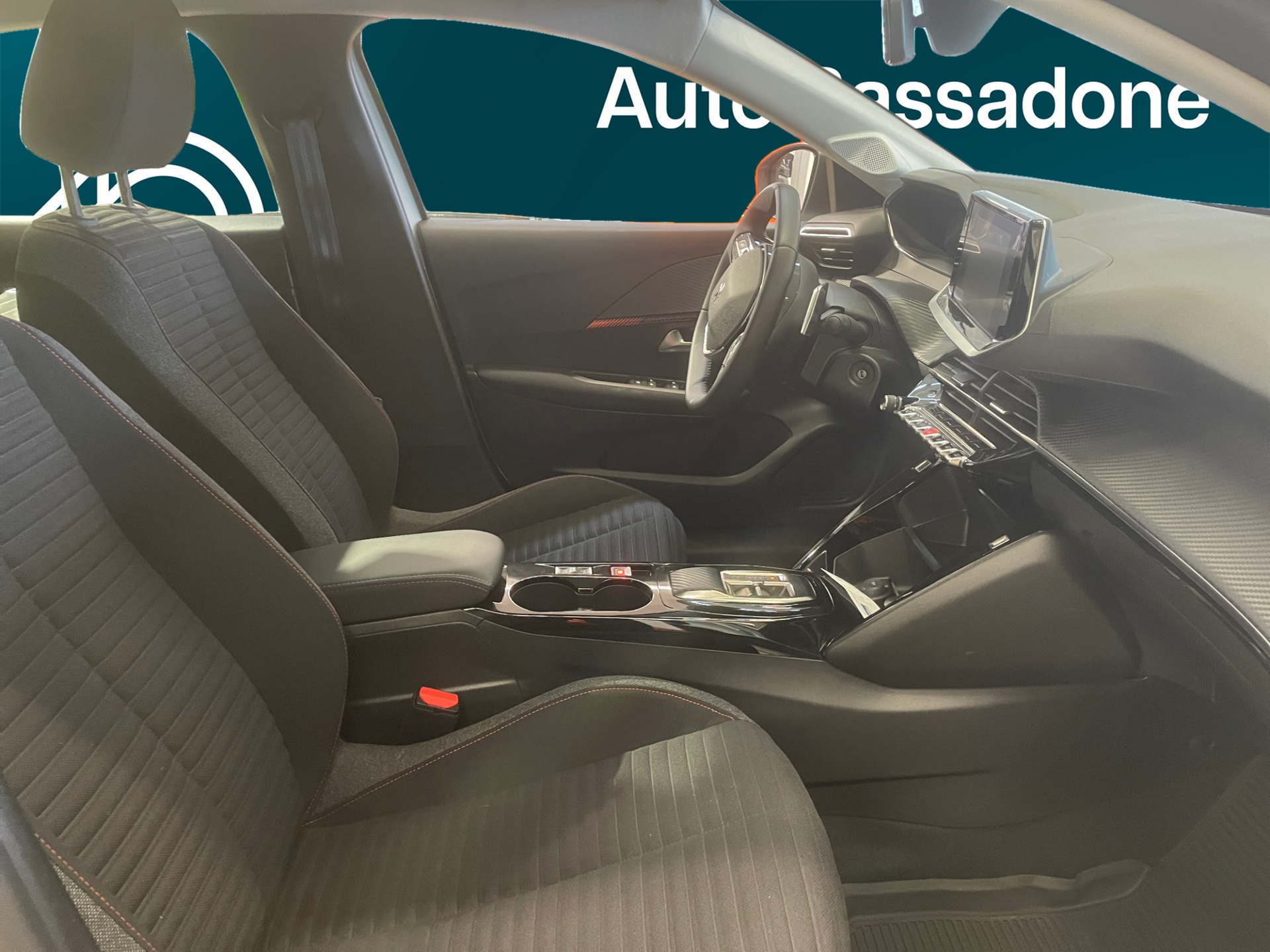PEUGEOT 208 2022