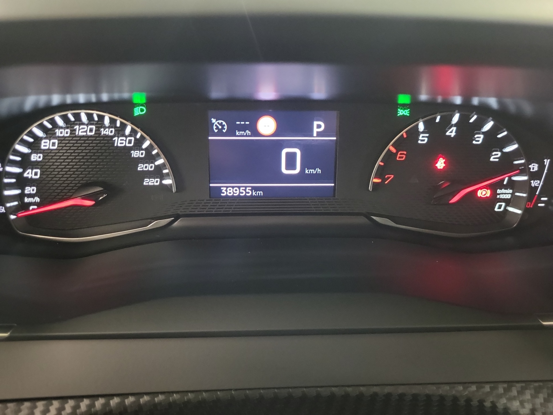 PEUGEOT 208 2022
