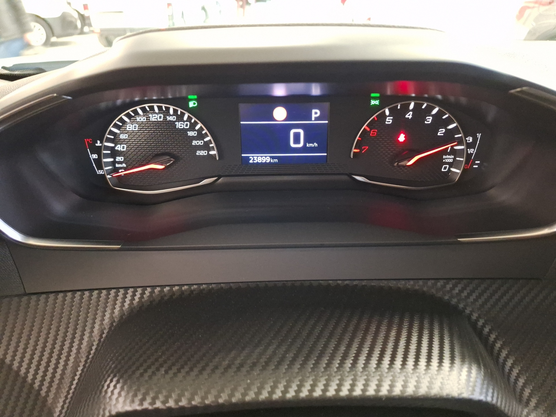 PEUGEOT 2008 2024