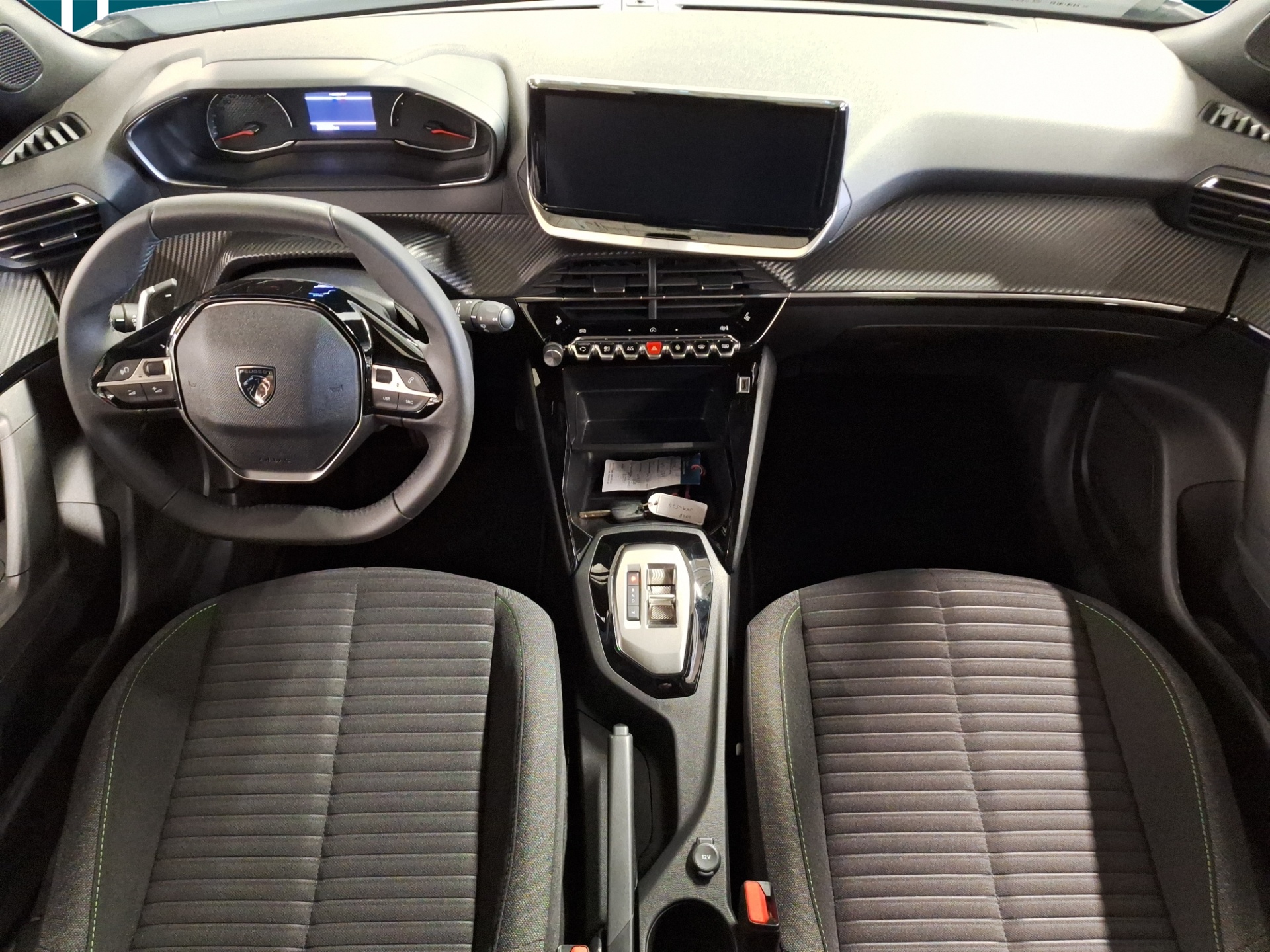 PEUGEOT 2008 2024