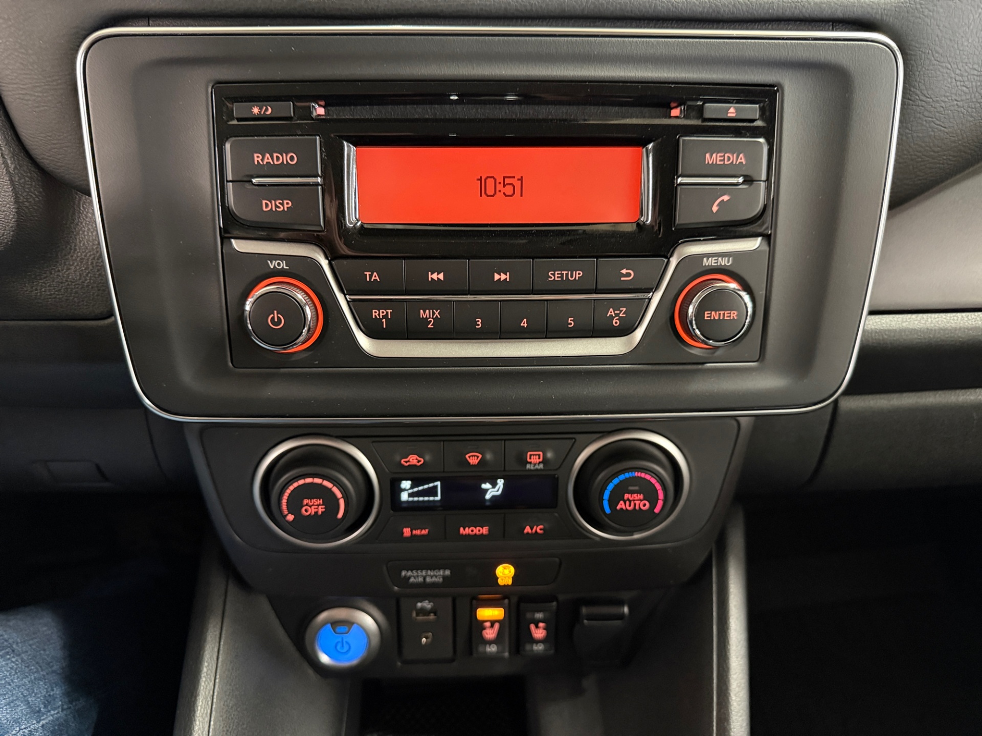 NISSAN Leaf 2021