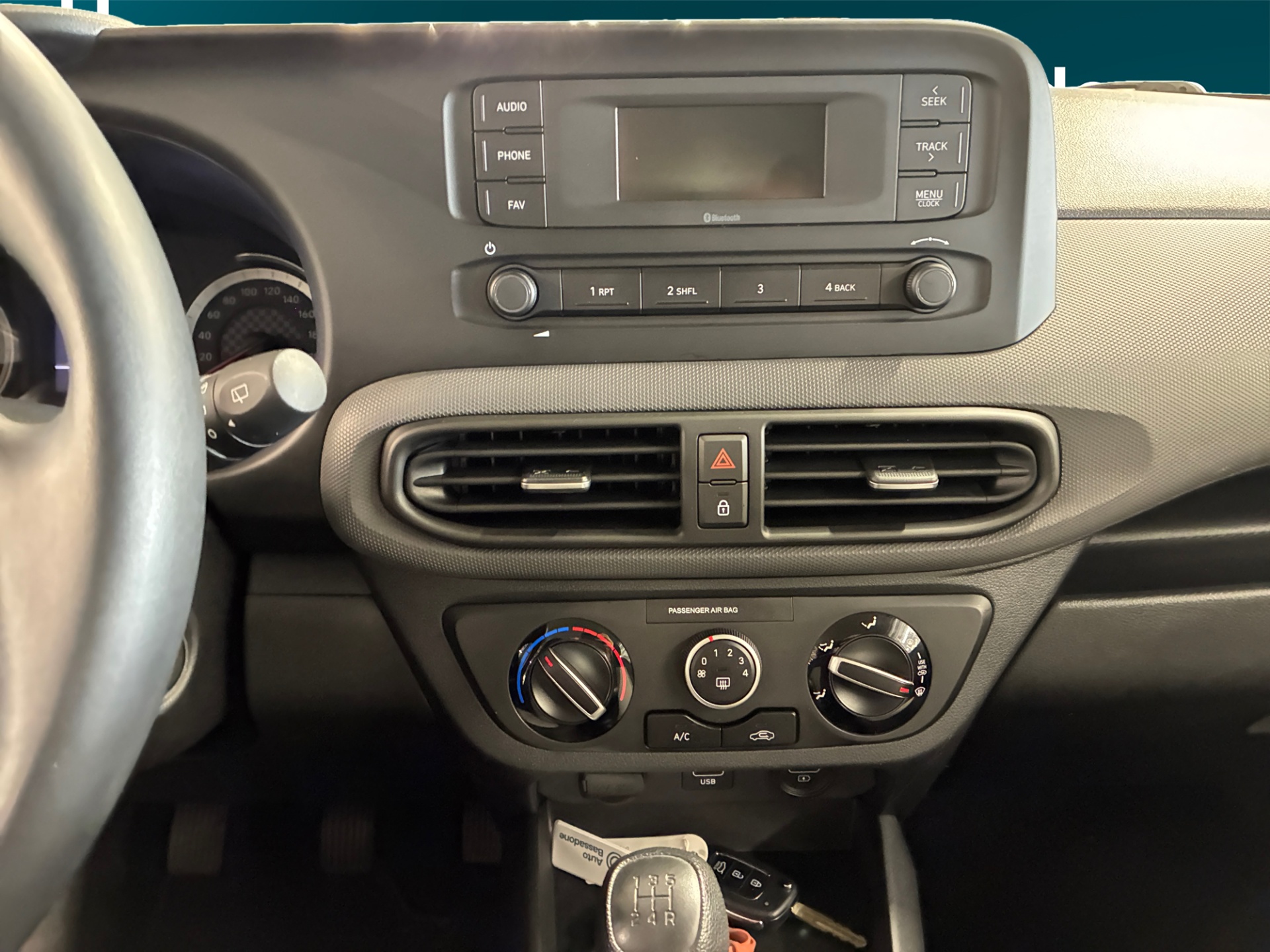 HYUNDAI I10 2023