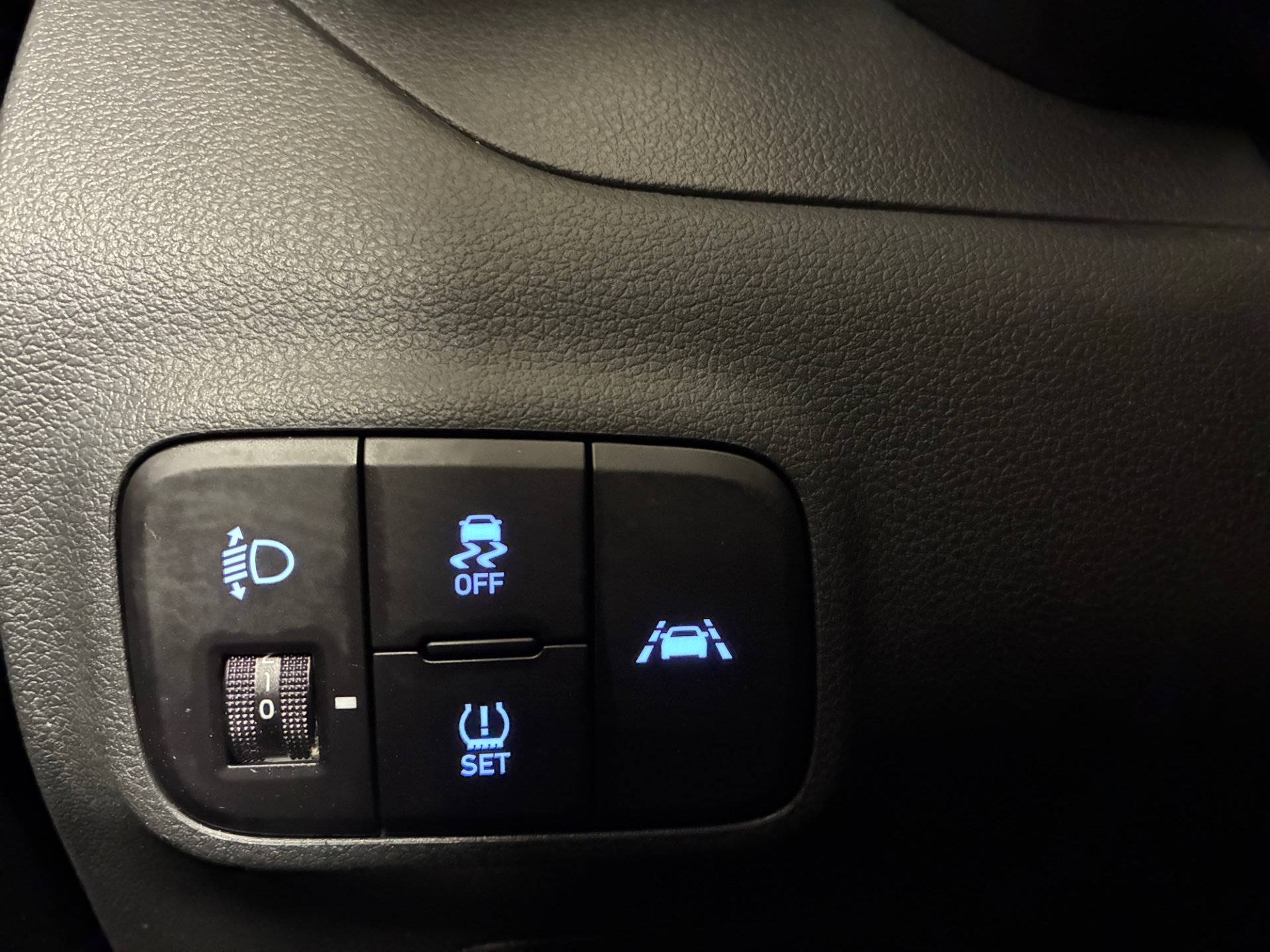 HYUNDAI I10 2023