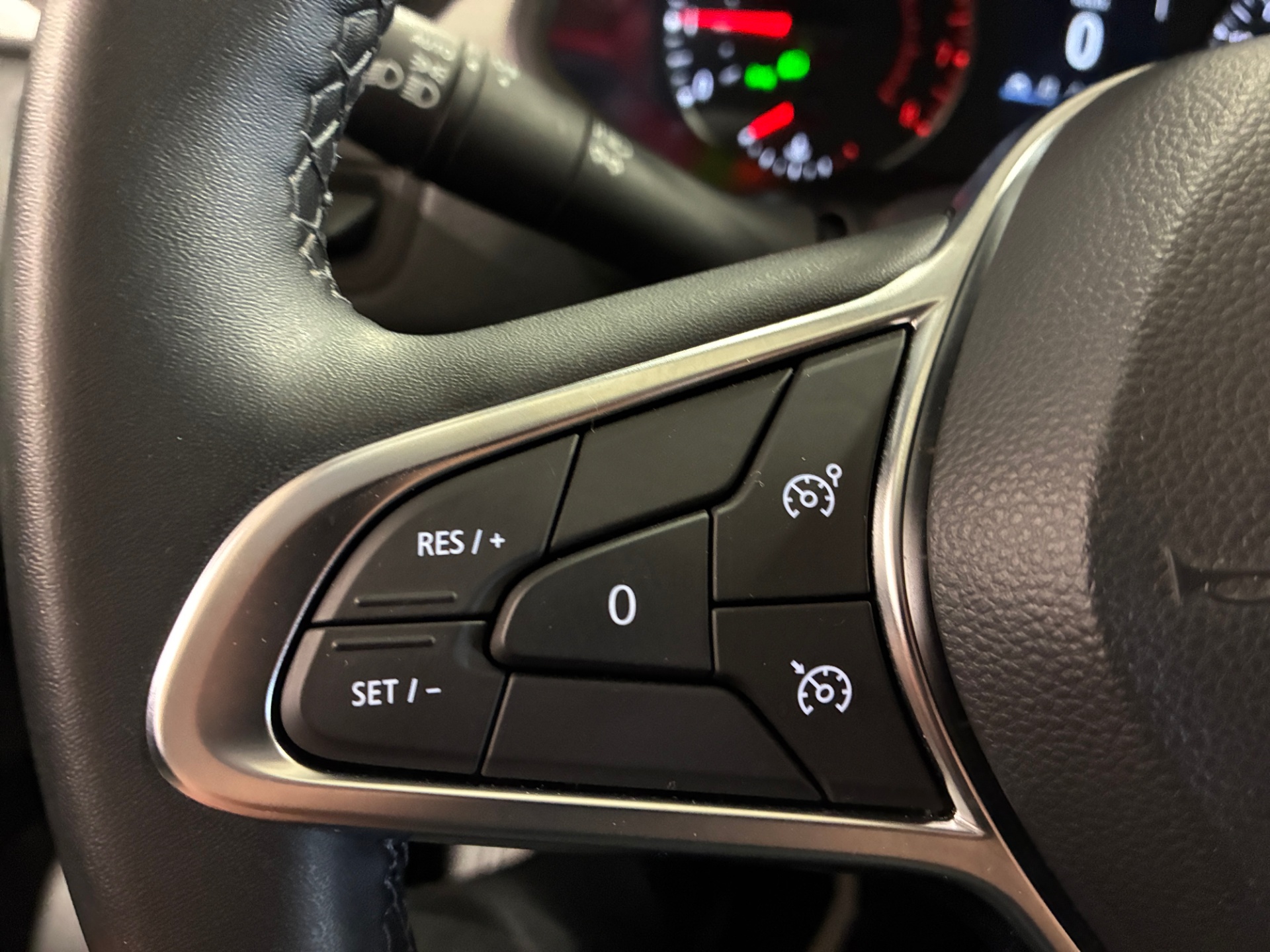 RENAULT Captur 2023