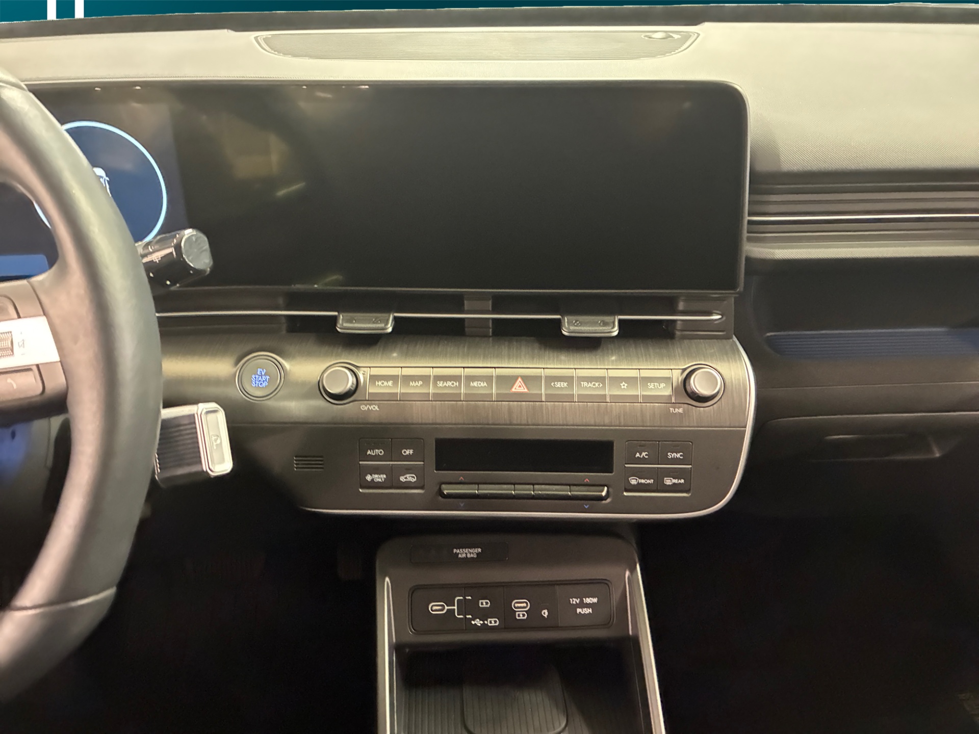 HYUNDAI KONA Electric 2024