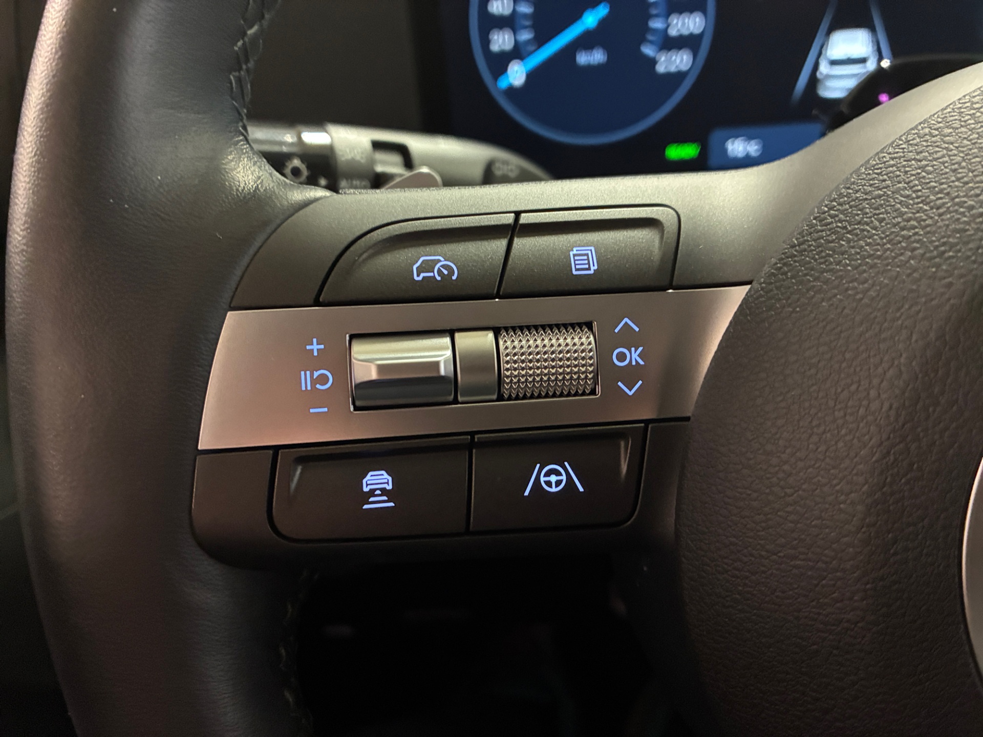 HYUNDAI KONA Electric 2024