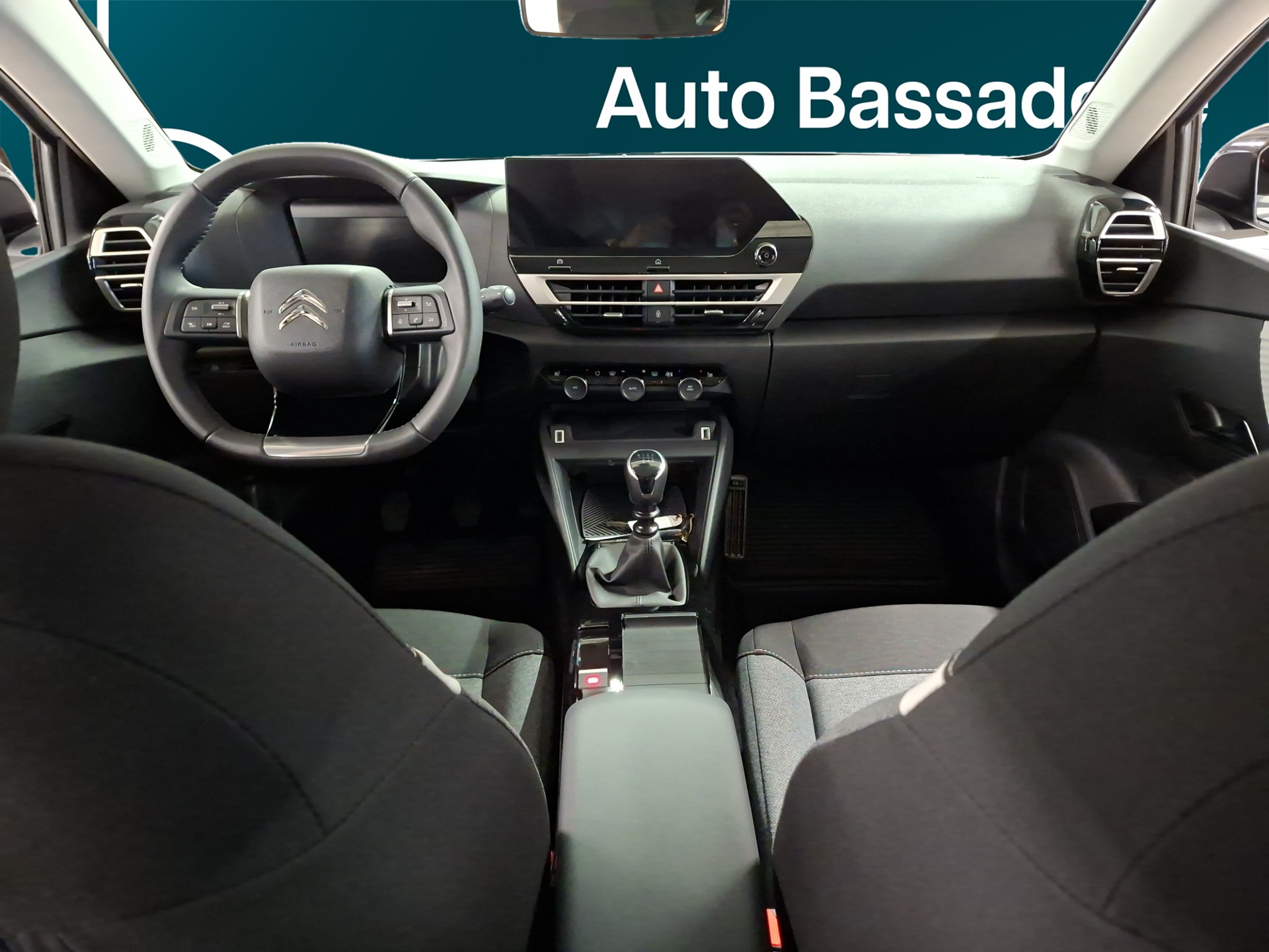 CITROEN C4 2024