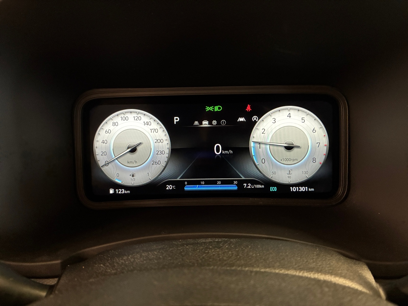 HYUNDAI KONA 2021