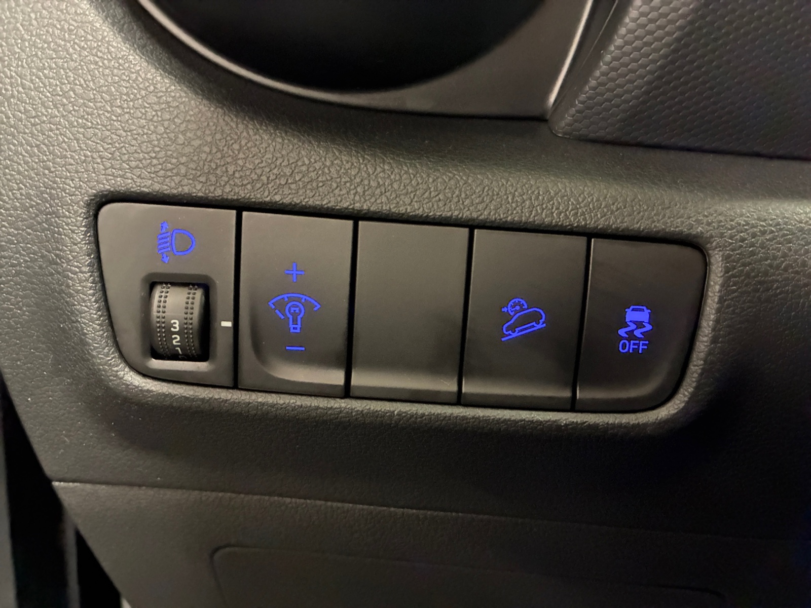 HYUNDAI KONA 2021