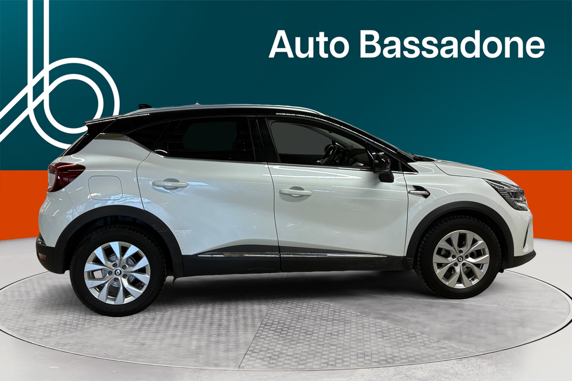 RENAULT Captur 2022