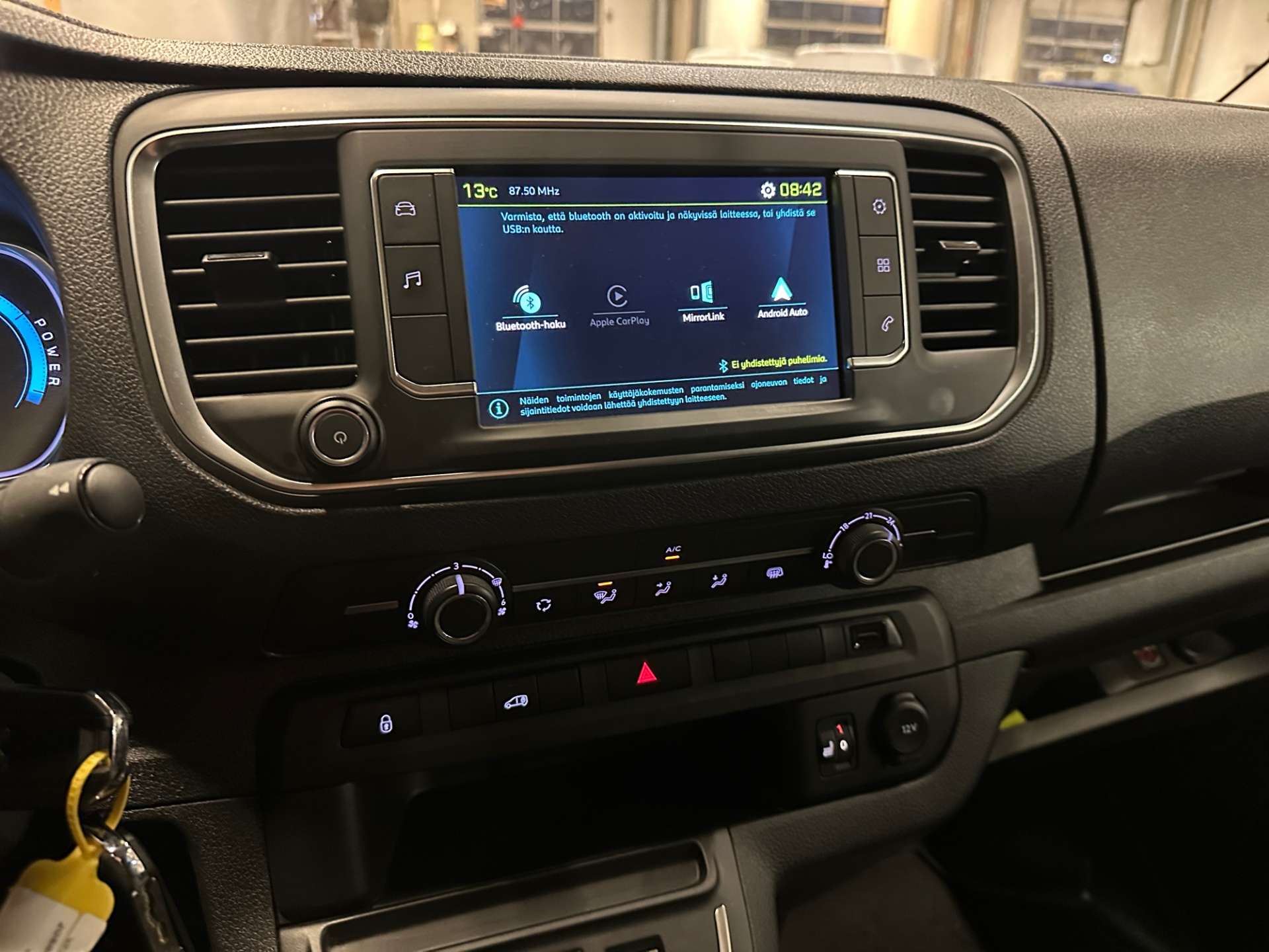 Peugeot e-Expert 2024