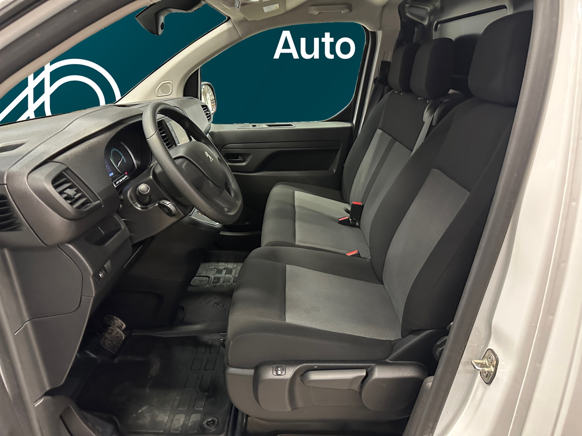 Peugeot e-Expert 2024