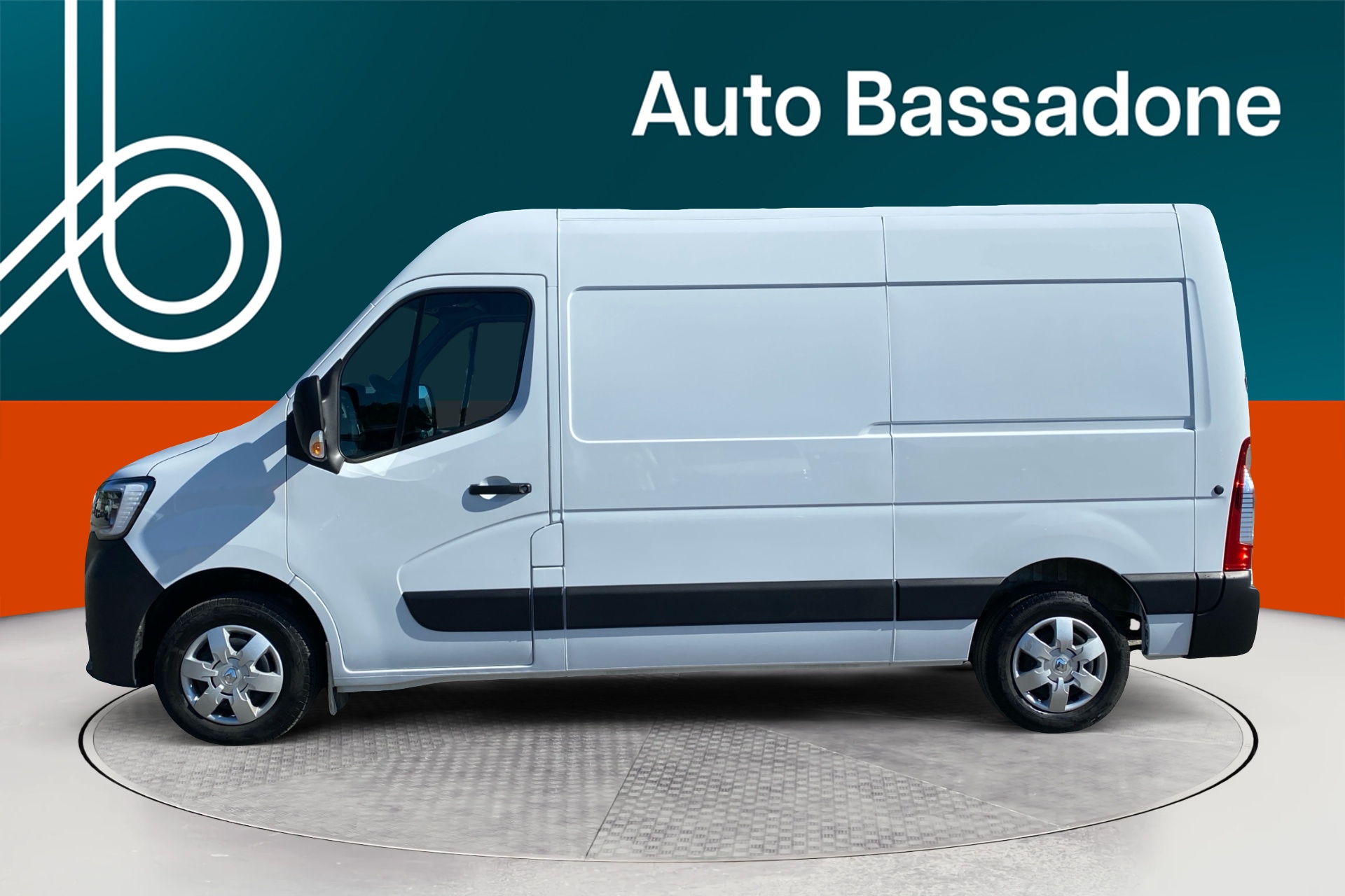 RENAULT Master 2023