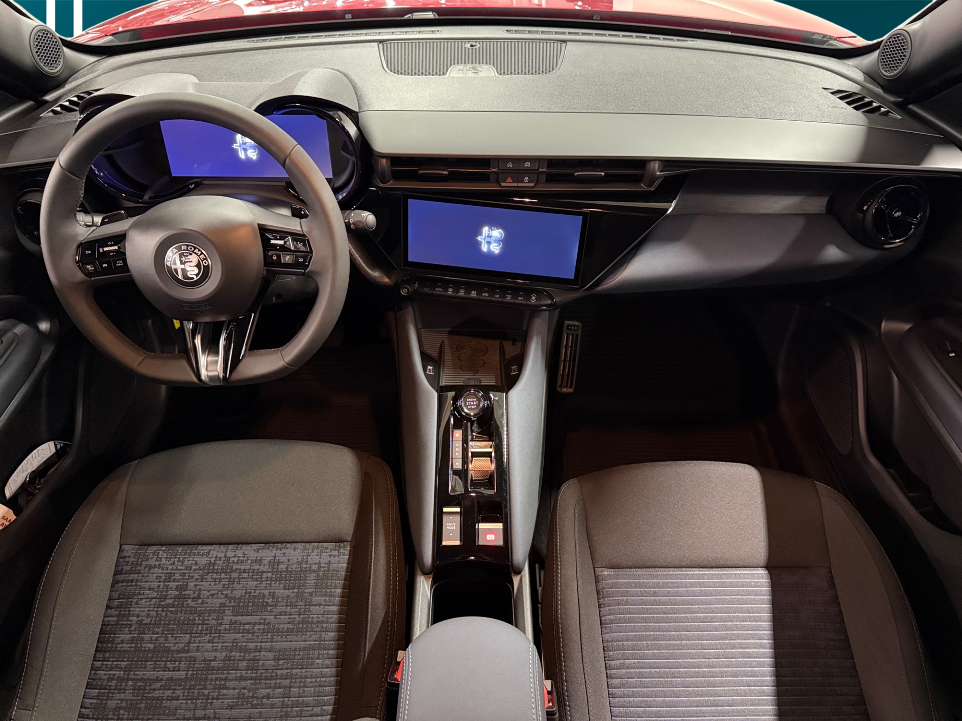 Alfa Romeo Junior 2025