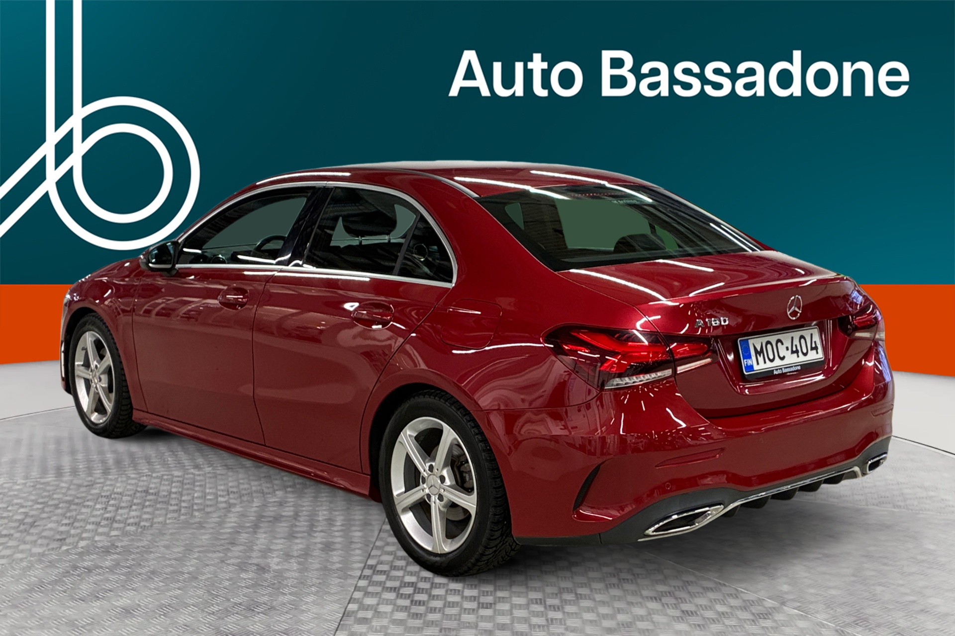 MERCEDES-BENZ A 2022