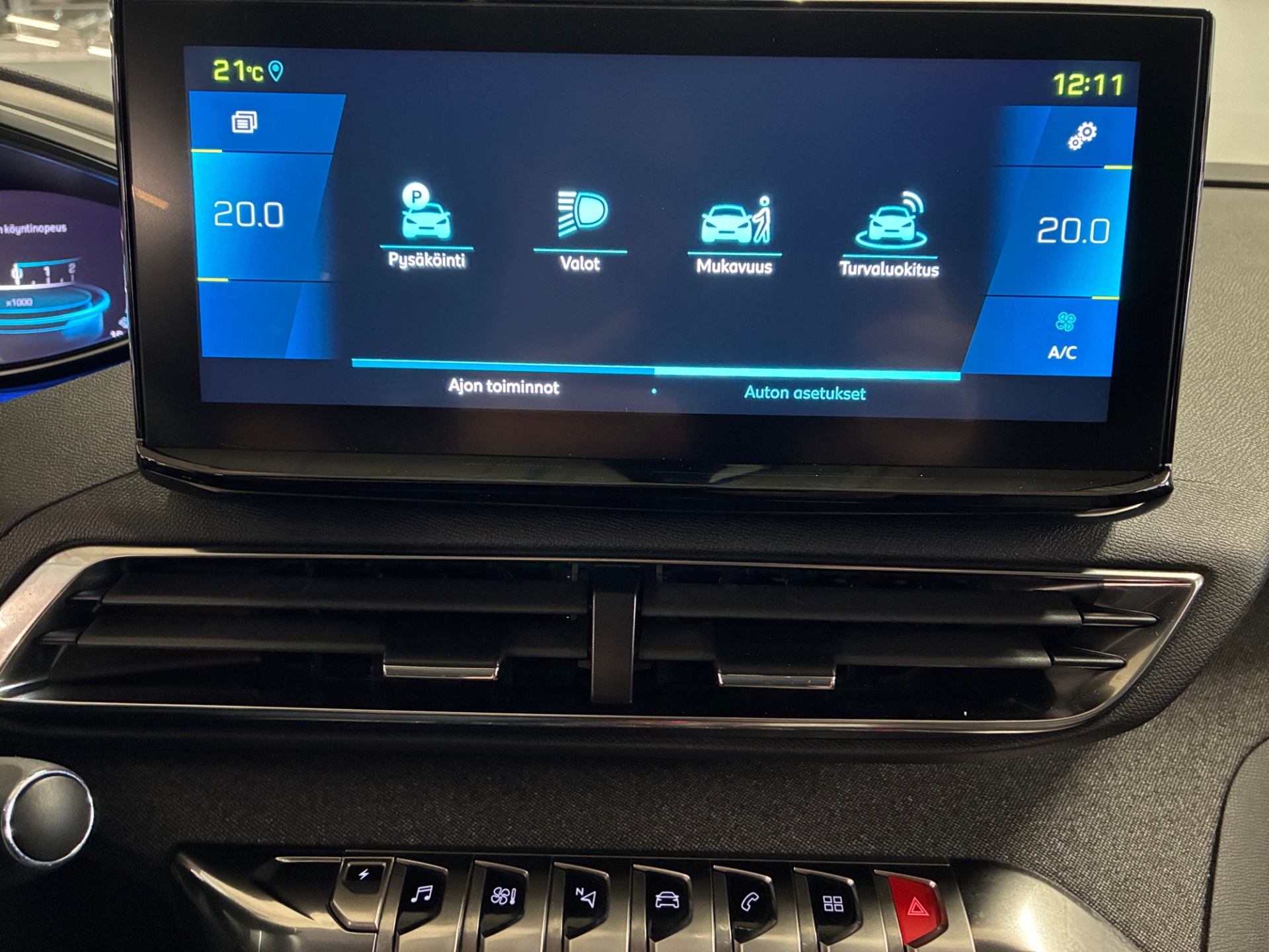 PEUGEOT 3008 2022