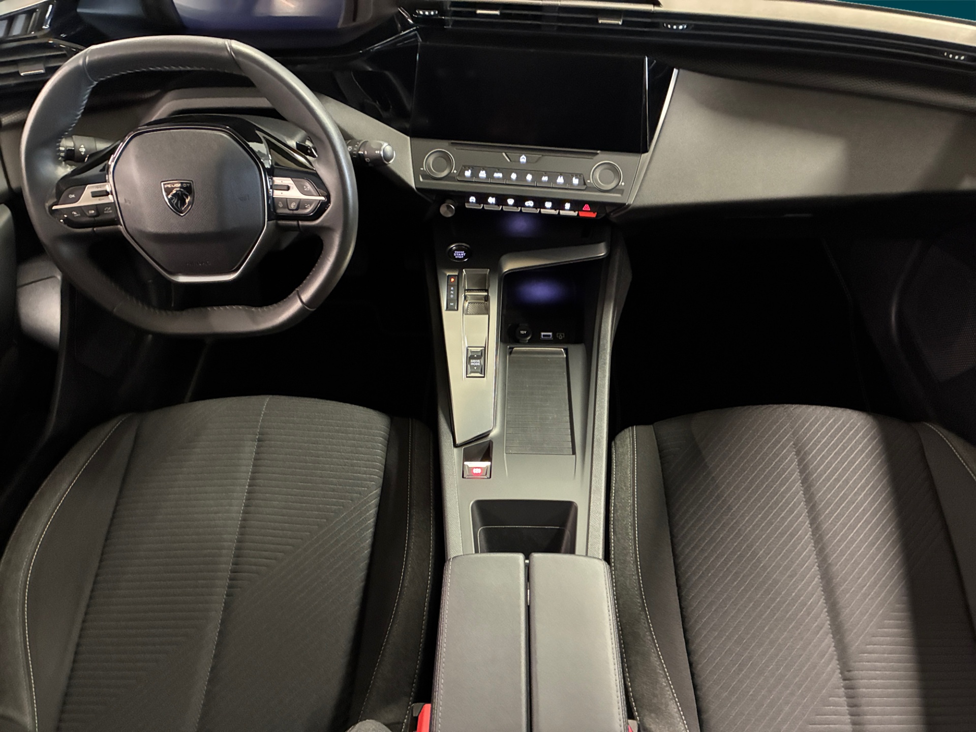 PEUGEOT 308 2023
