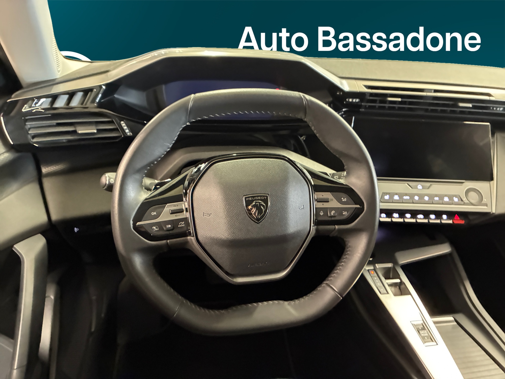 PEUGEOT 308 2023