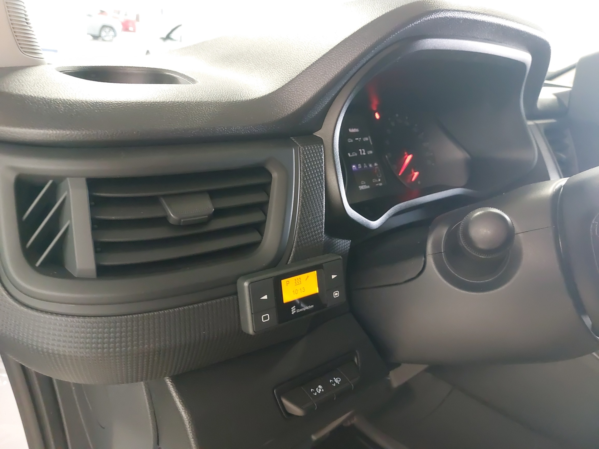 RENAULT Trafic 2024