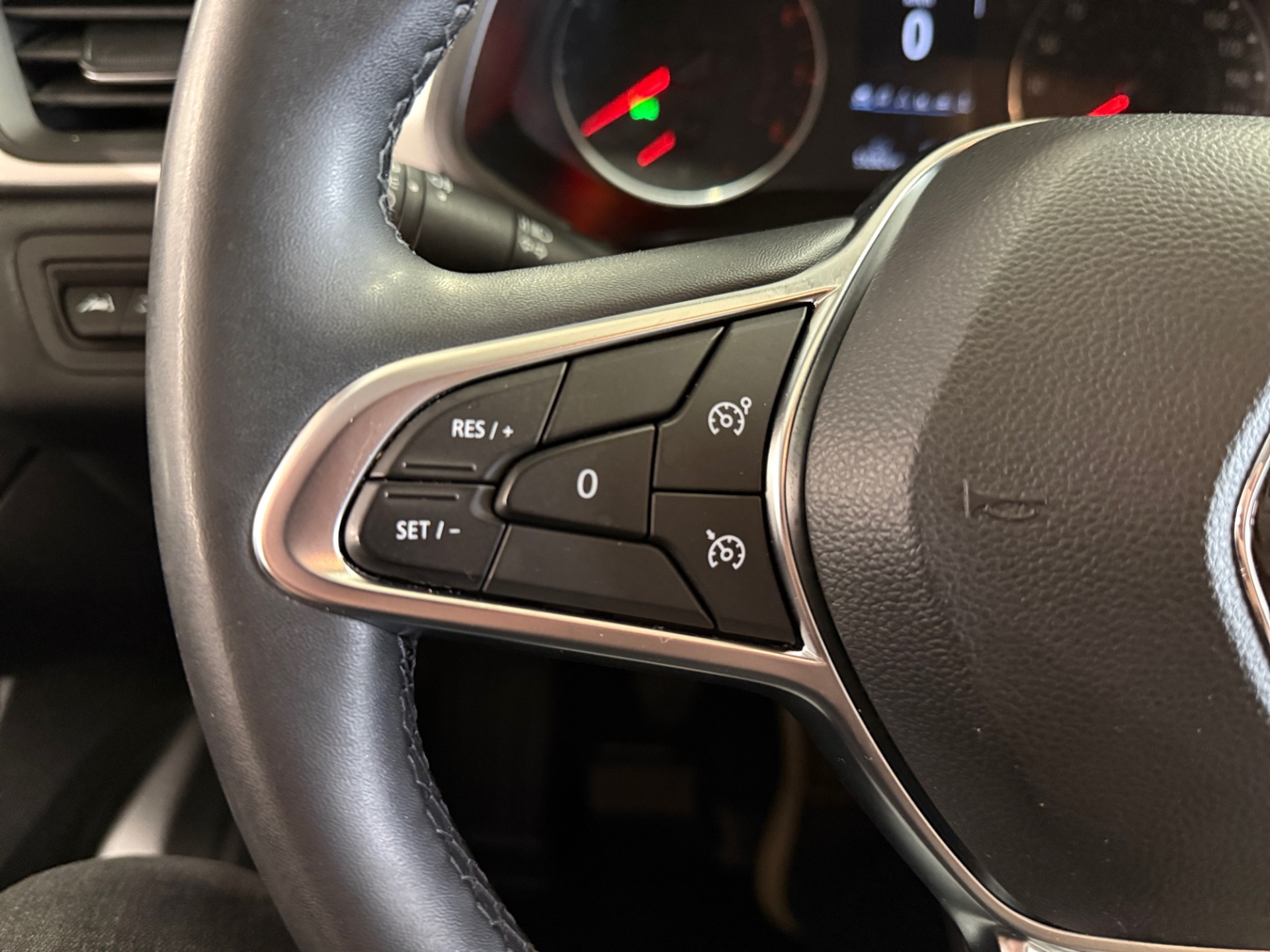 RENAULT Captur 2021