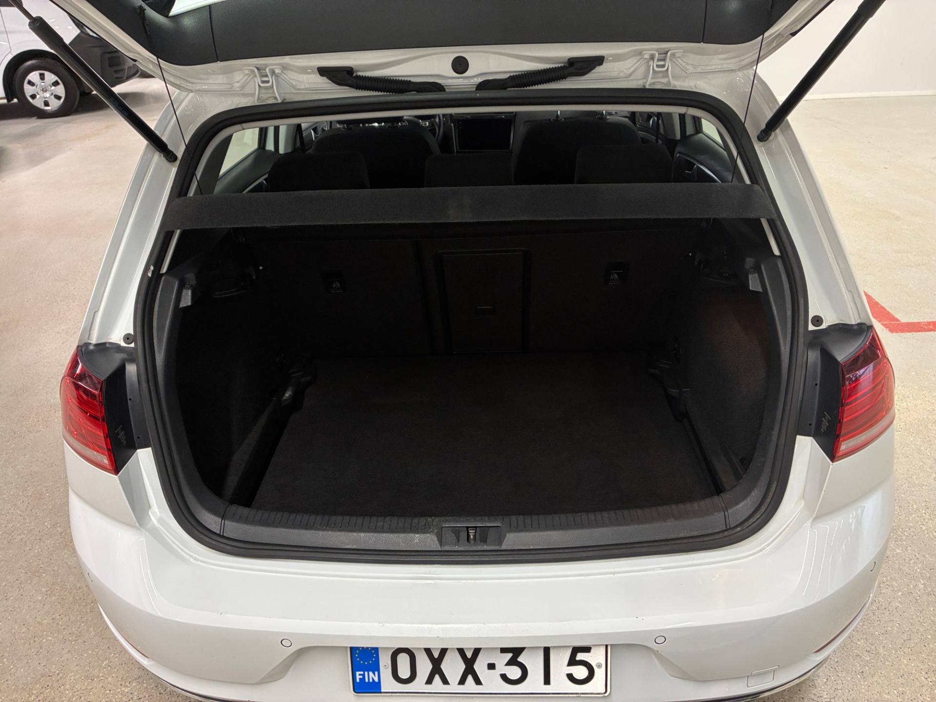 VOLKSWAGEN Golf 2018