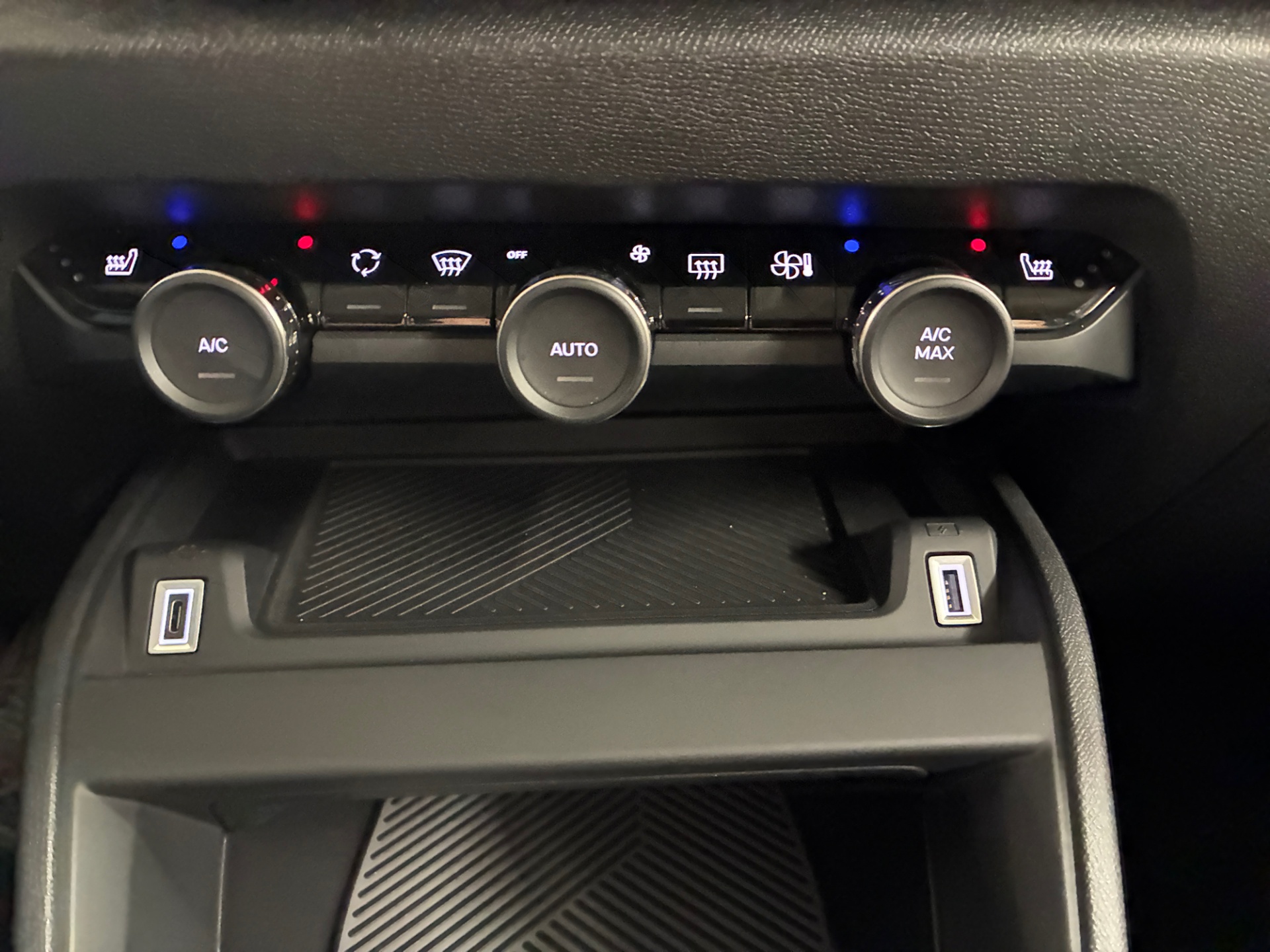 CITROEN C4 X 2023