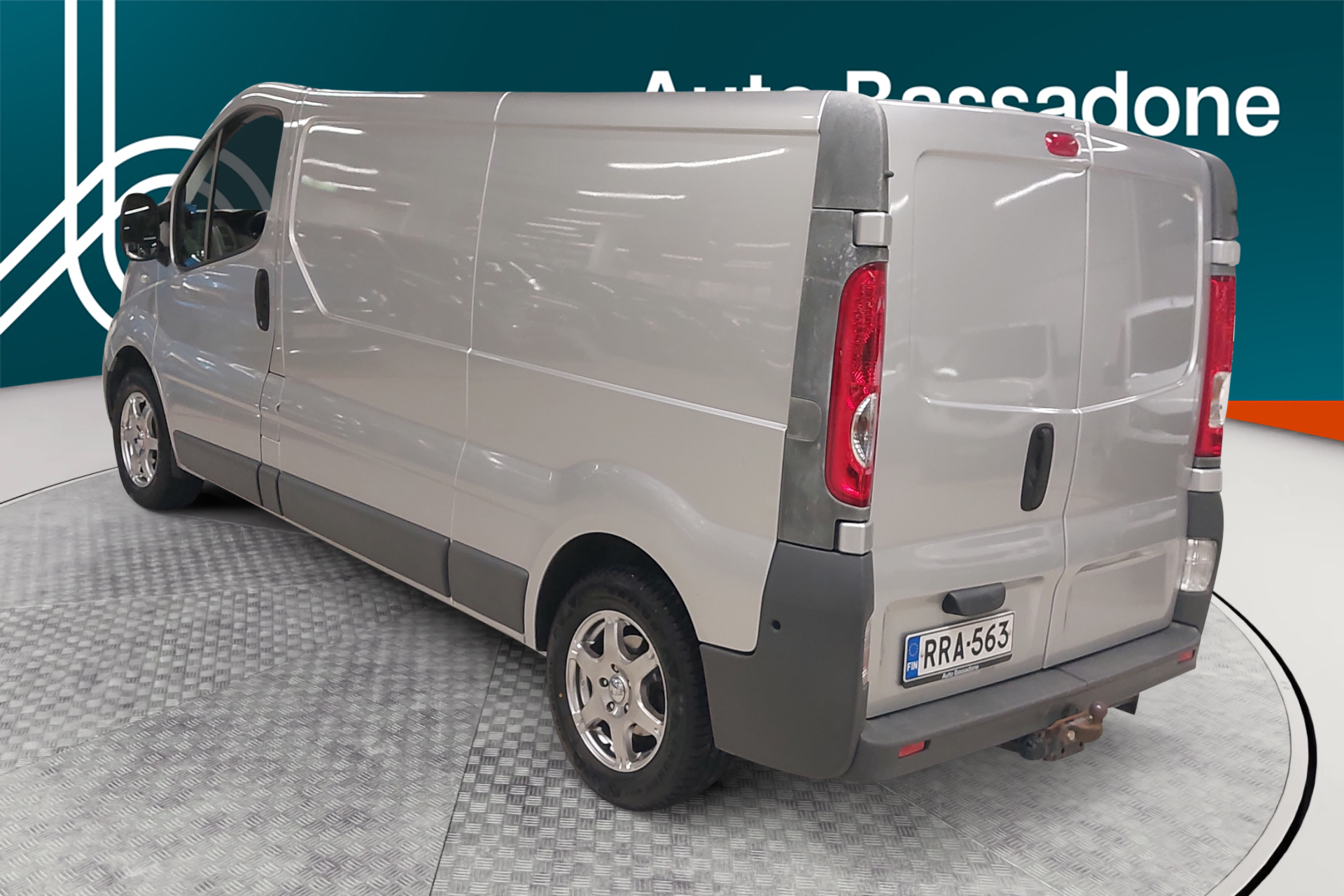 RENAULT Trafic 2013