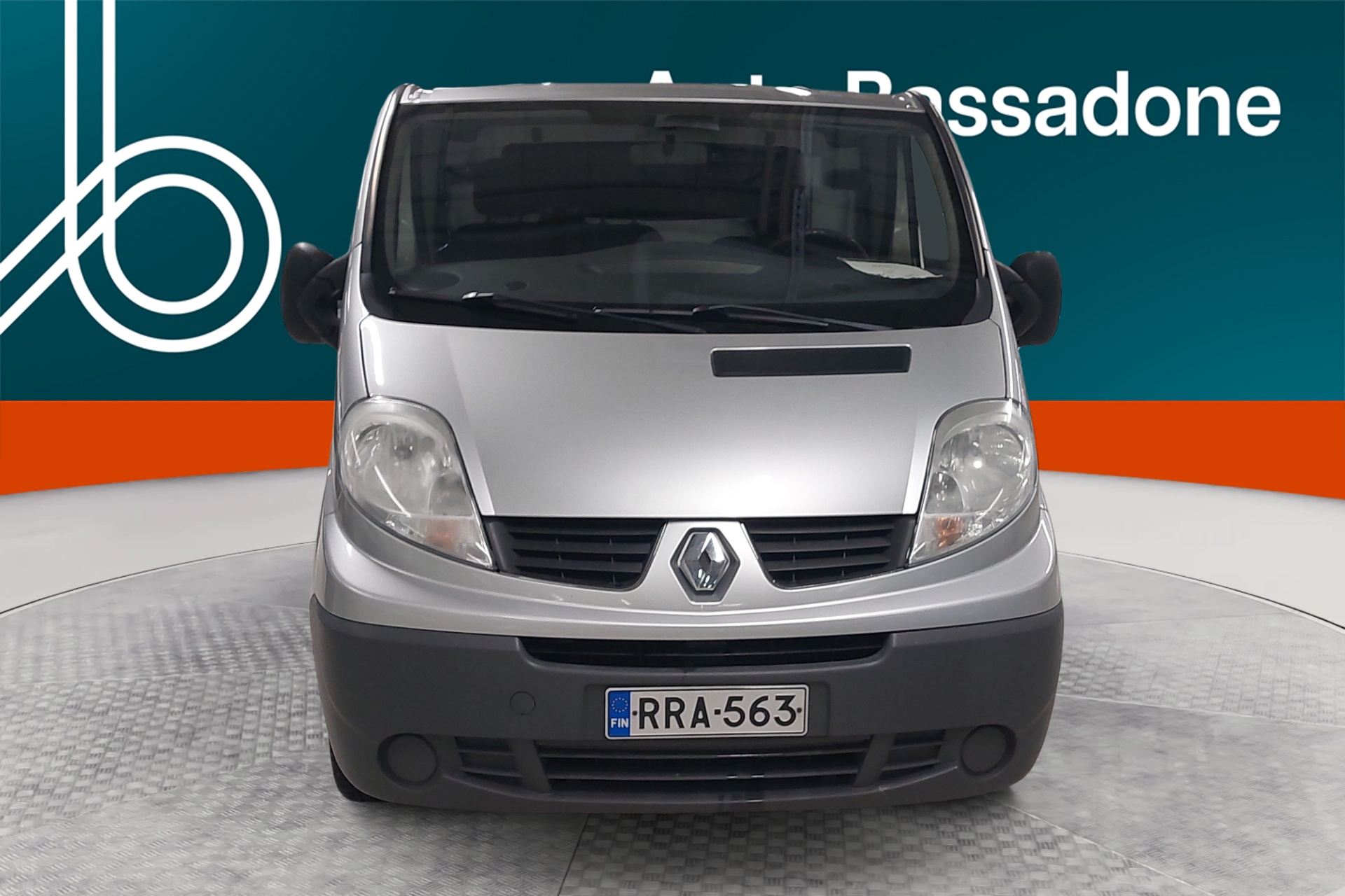 RENAULT Trafic 2013