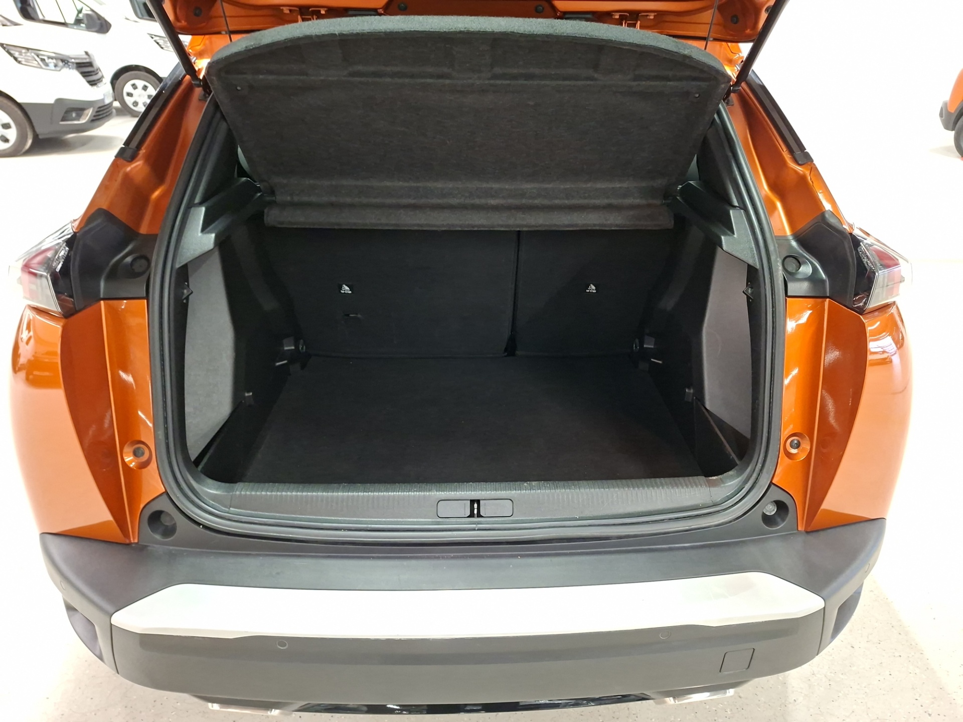 PEUGEOT 2008 2023