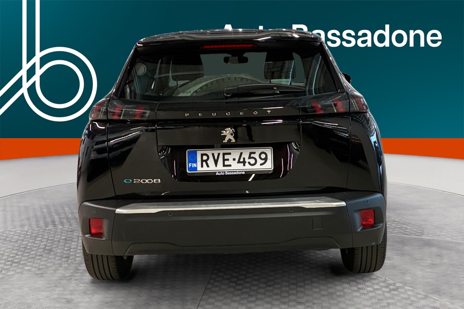 PEUGEOT e-2008 2023