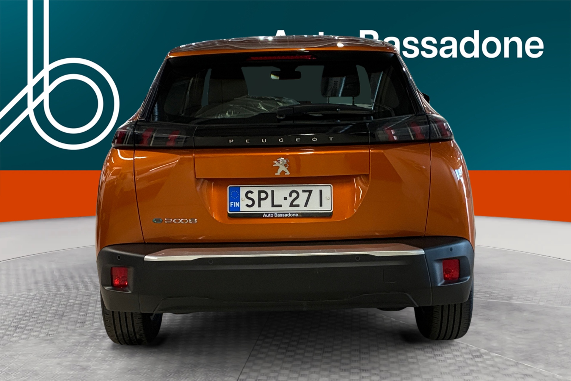 PEUGEOT e-2008 2023