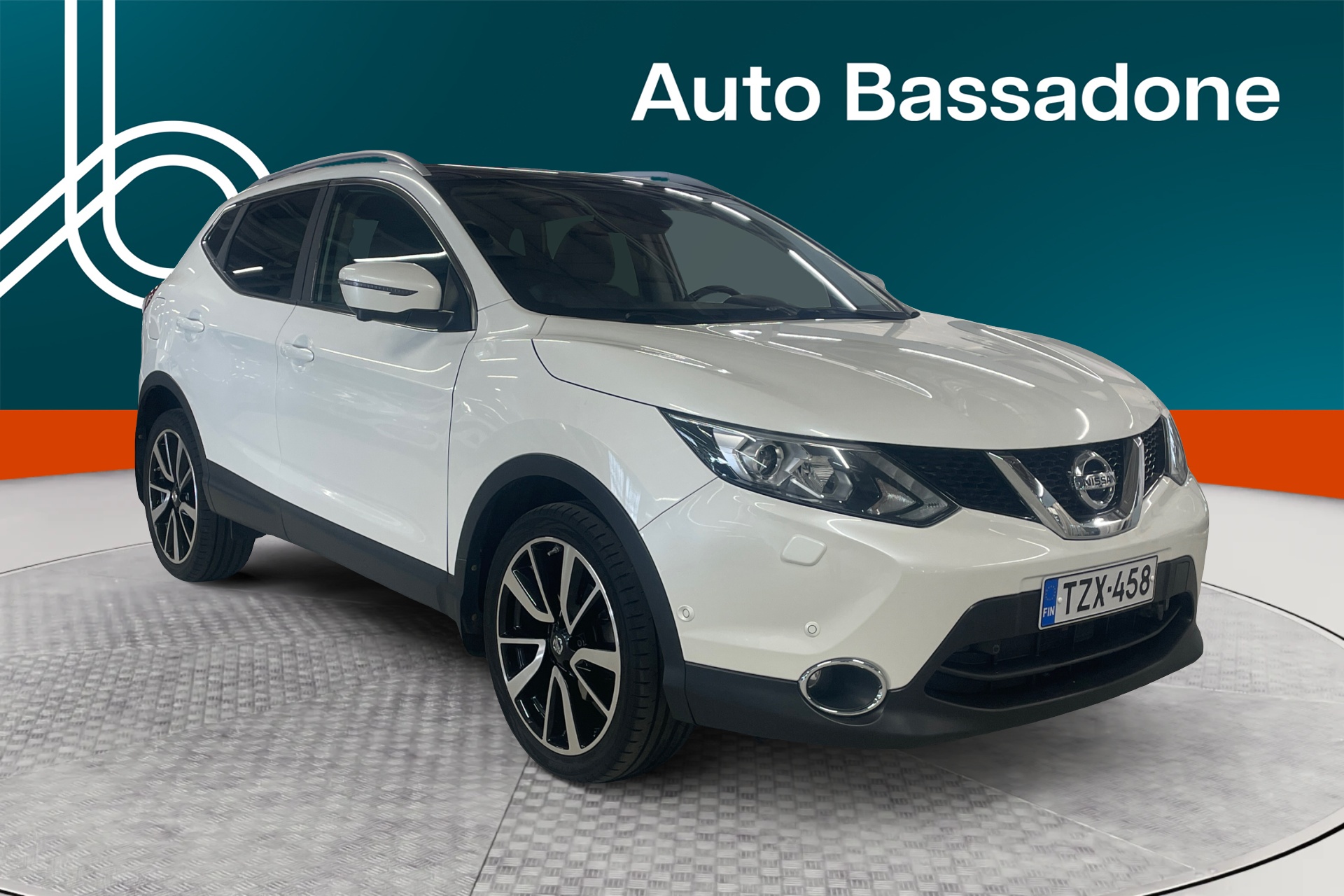 NISSAN Qashqai 2015