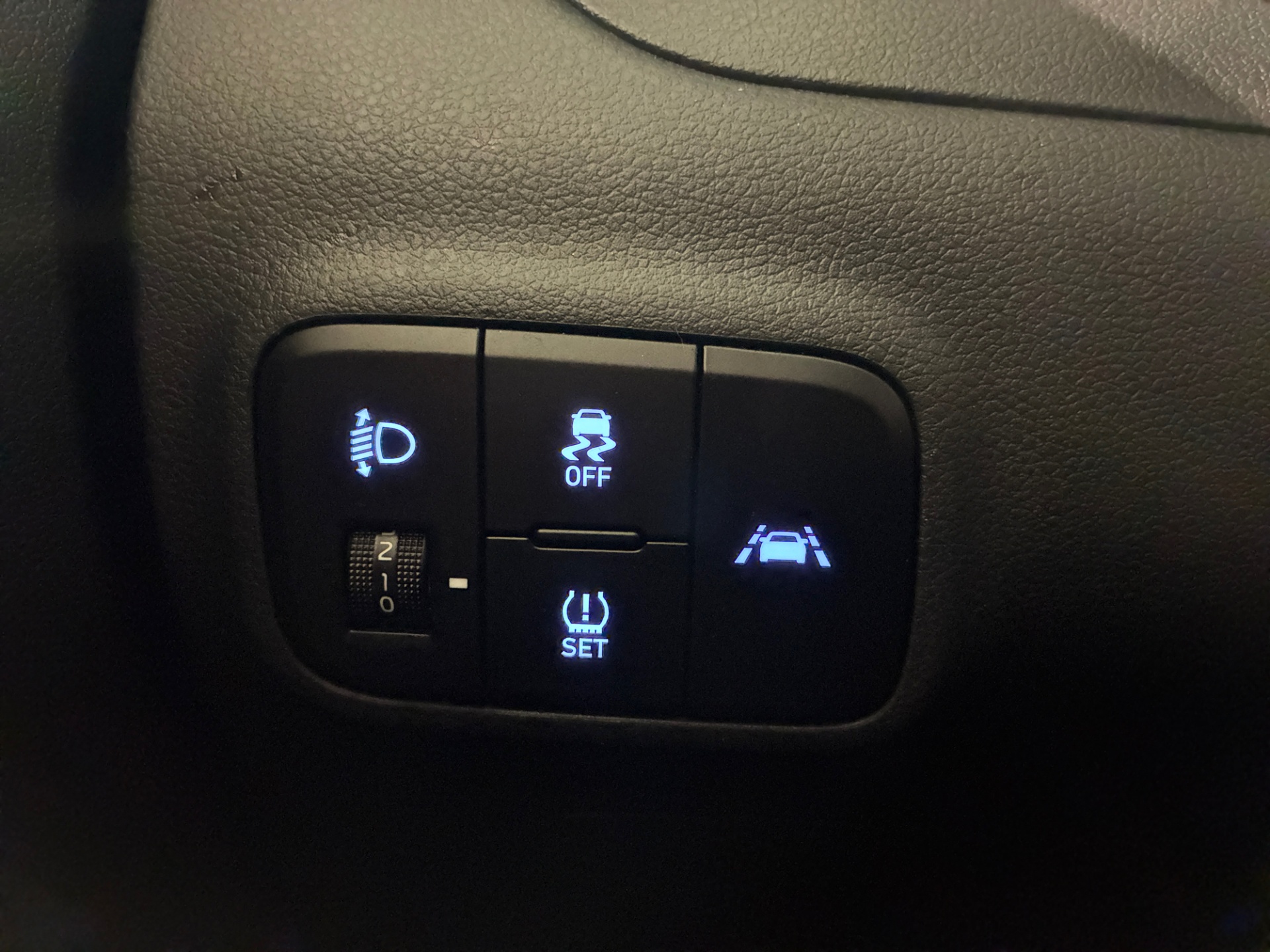 HYUNDAI I10 2021