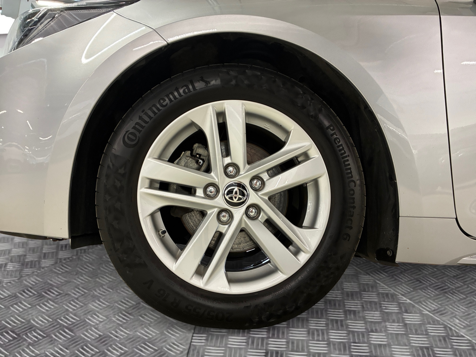 TOYOTA Corolla 2022