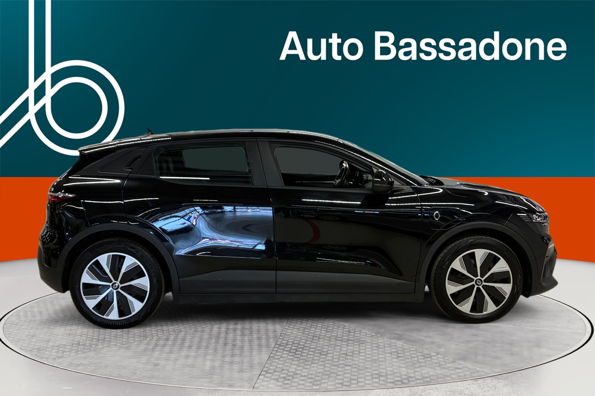 RENAULT Megane 2023