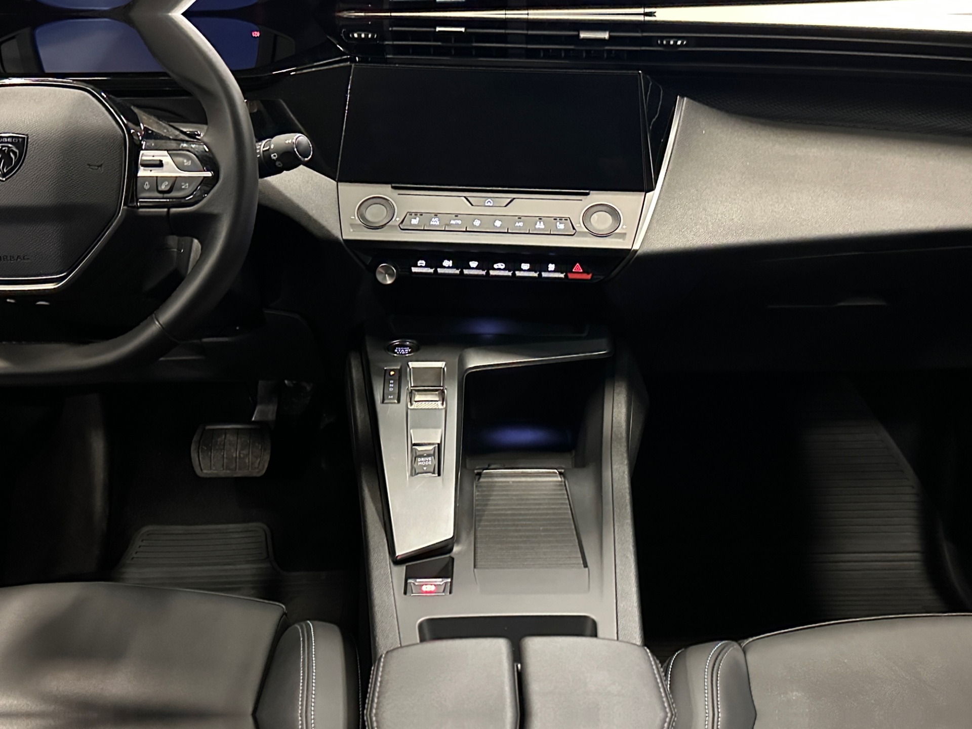 PEUGEOT 308 2023