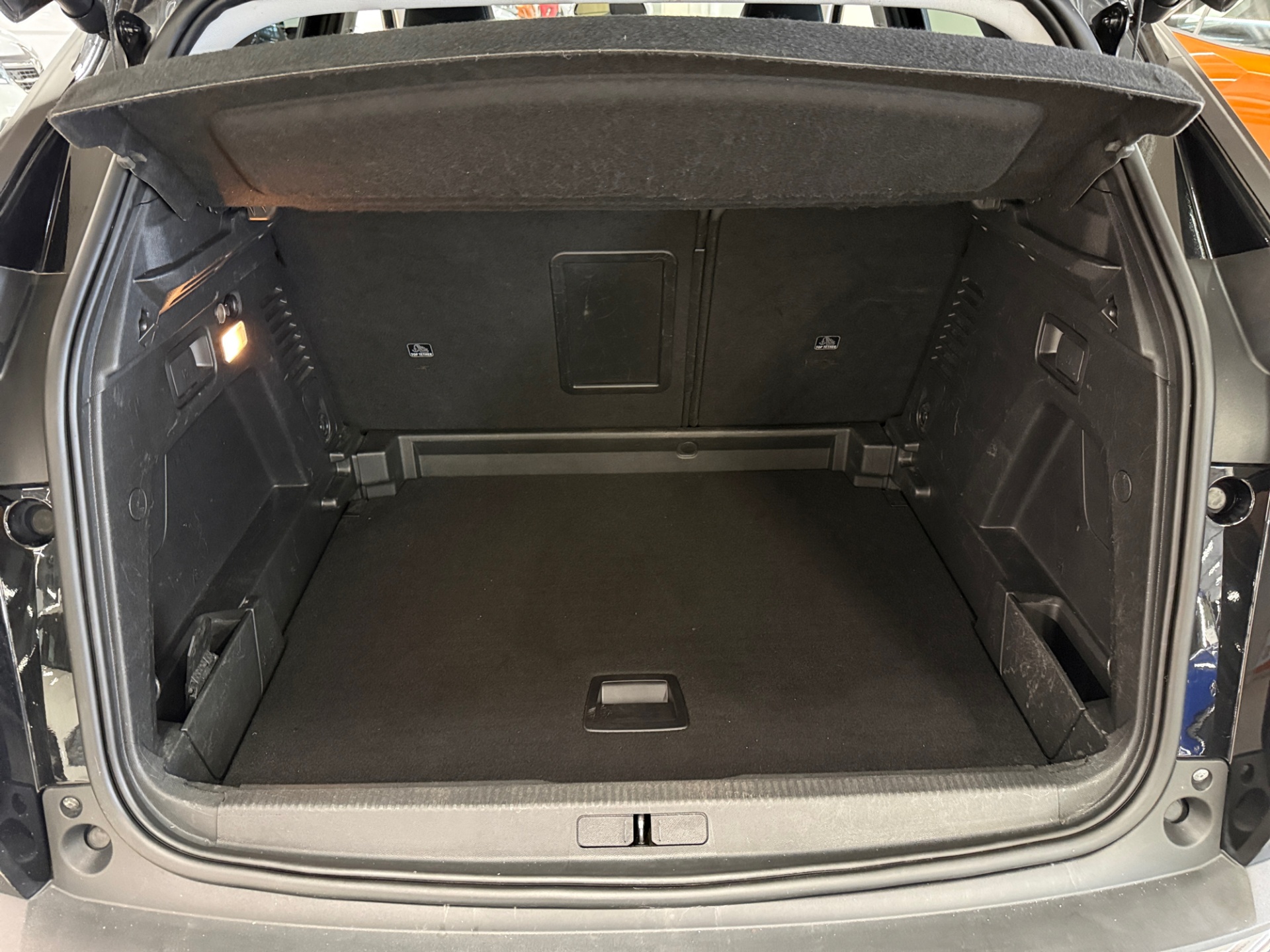 PEUGEOT 3008 2021