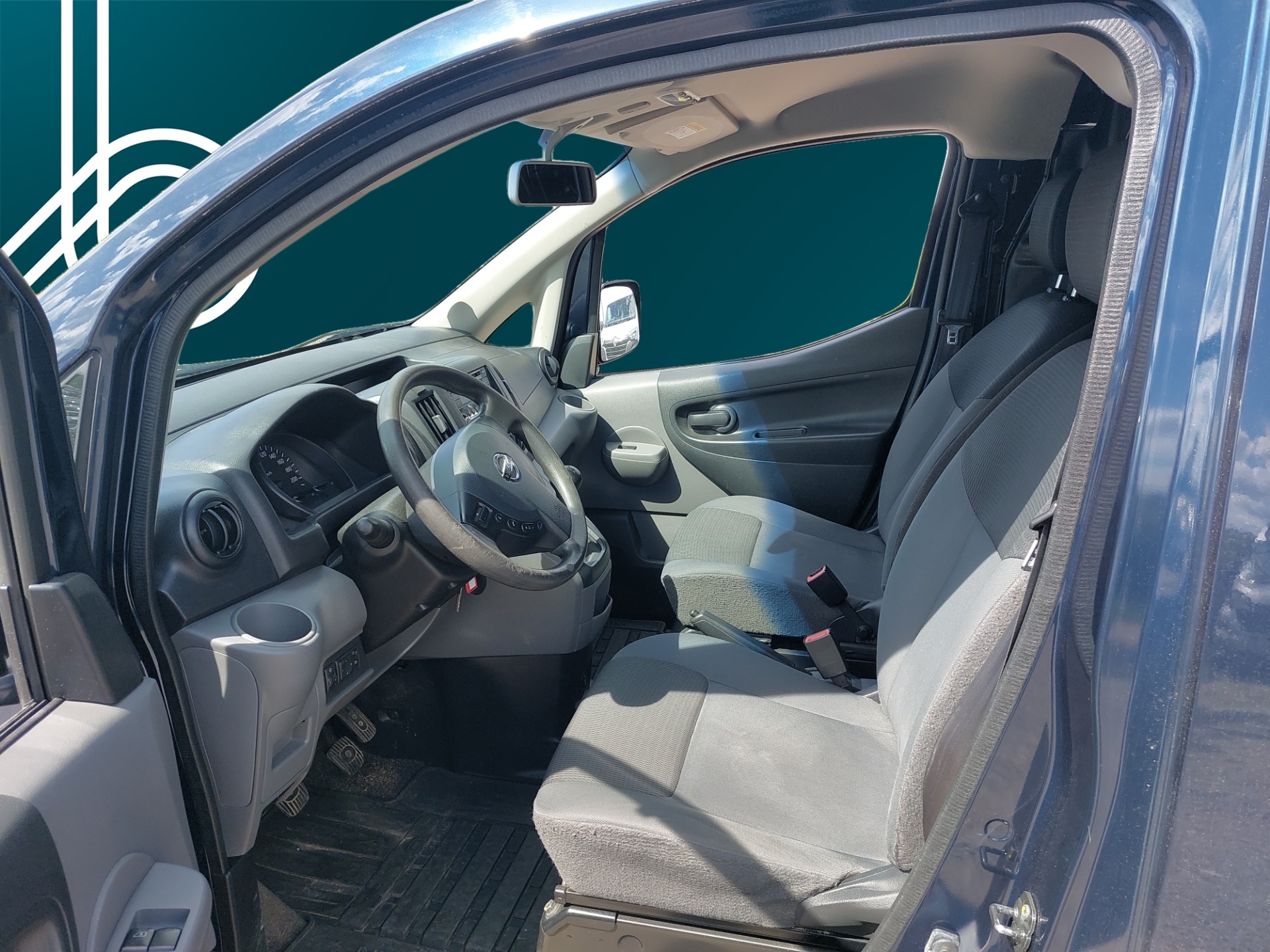 NISSAN NV200 2015