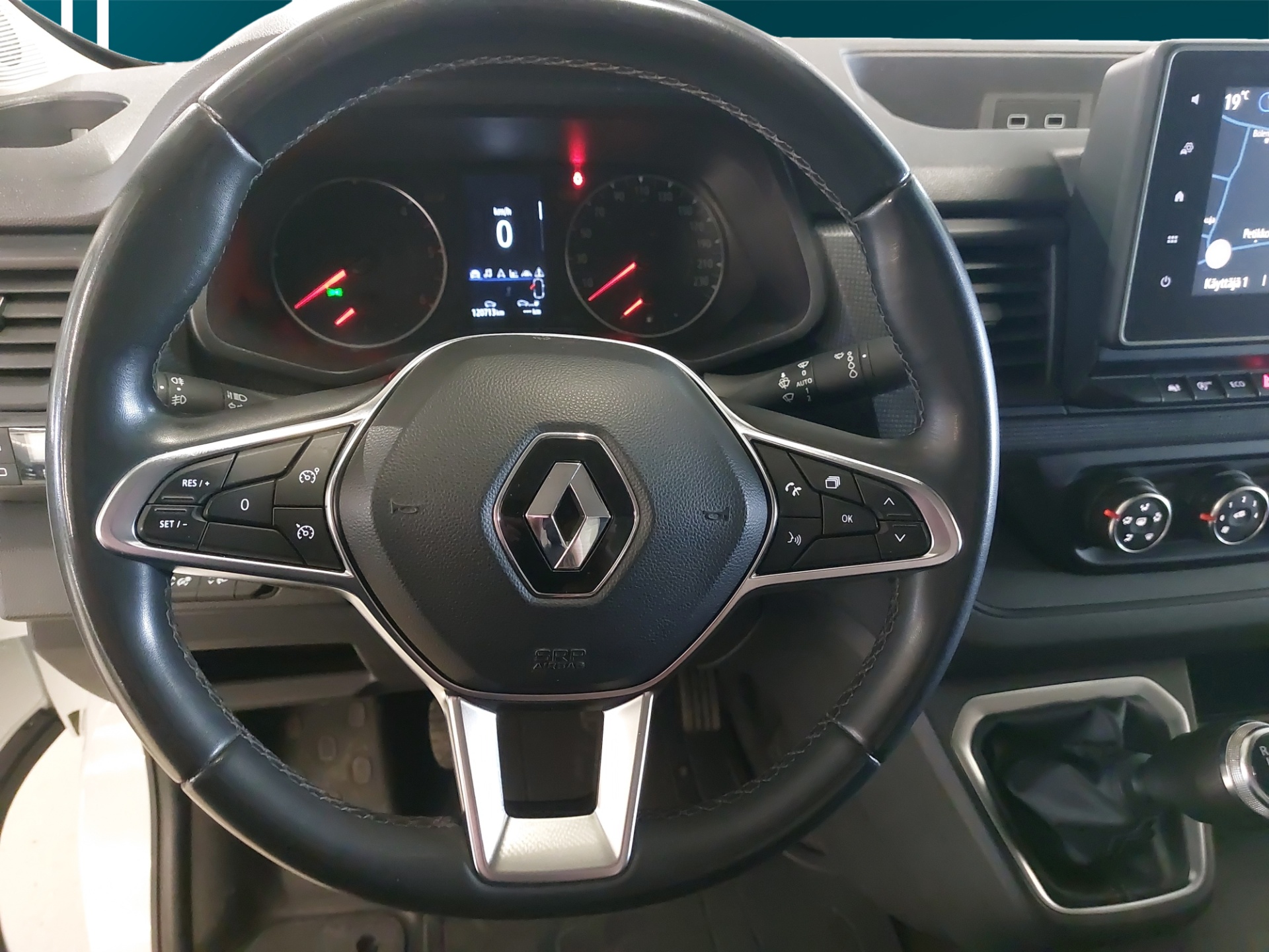 RENAULT Trafic 2022
